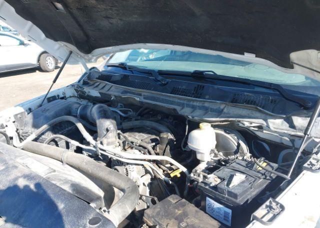 2016 RAM 1500 SLT