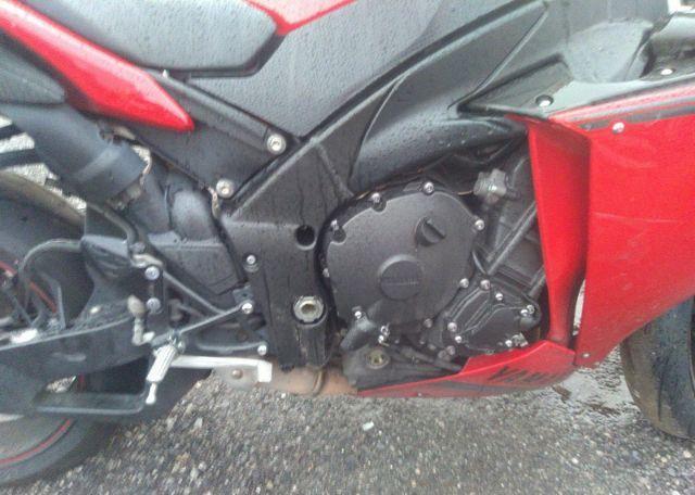 2014 YAMAHA YZFR1