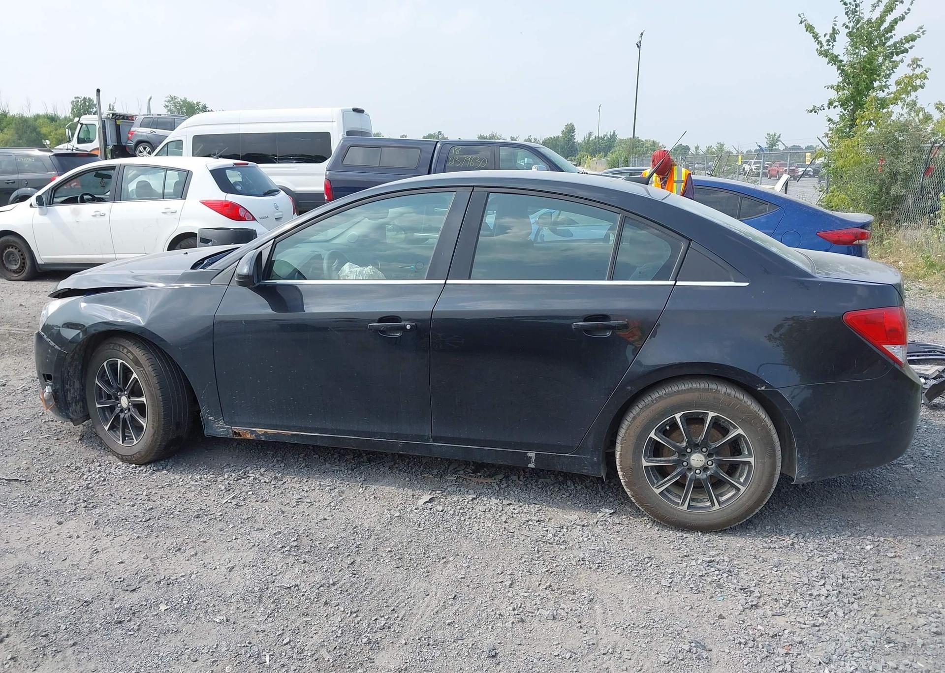 2013 CHEVROLET CRUZE LT
