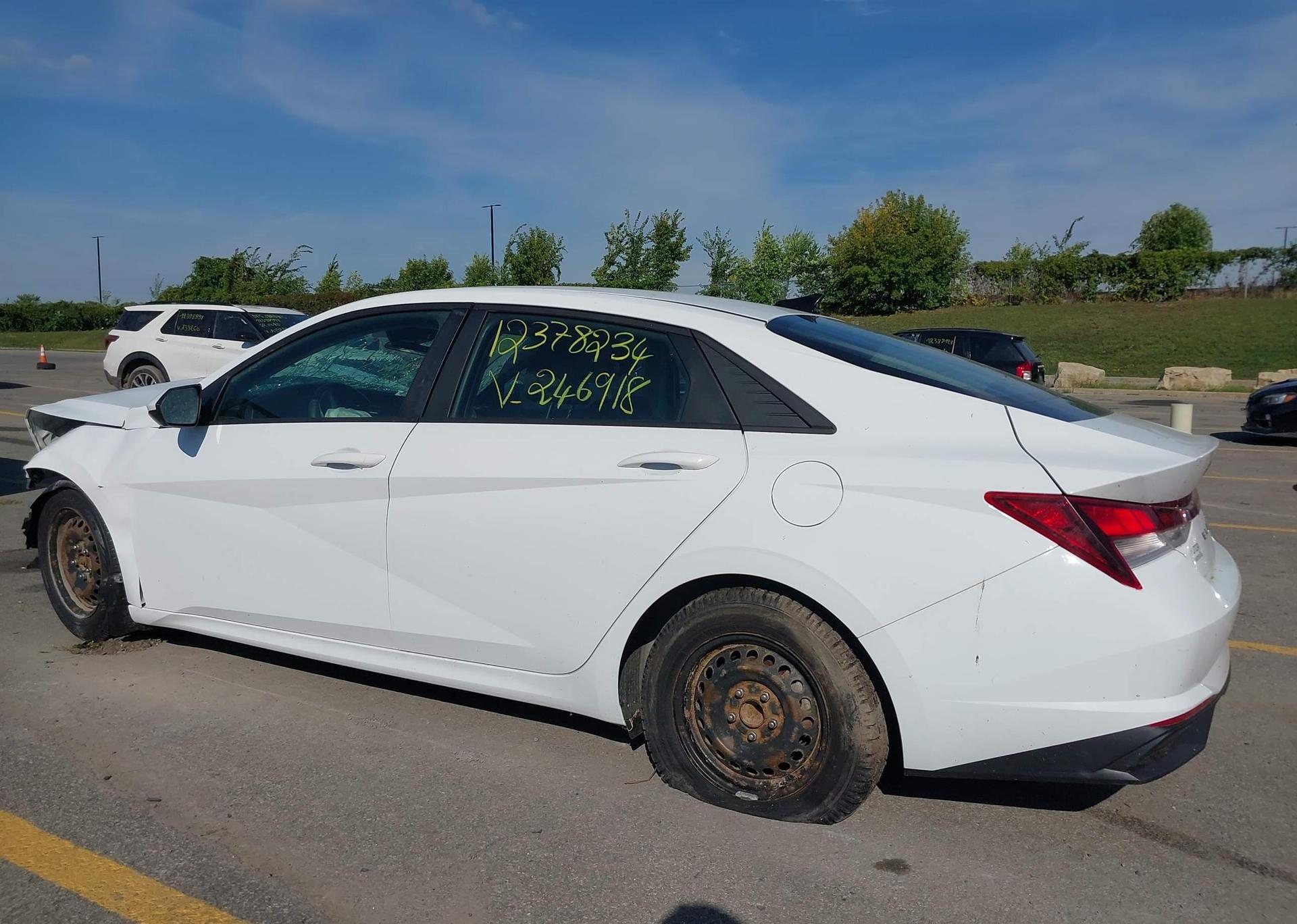 2022 HYUNDAI ELANTRA SEL