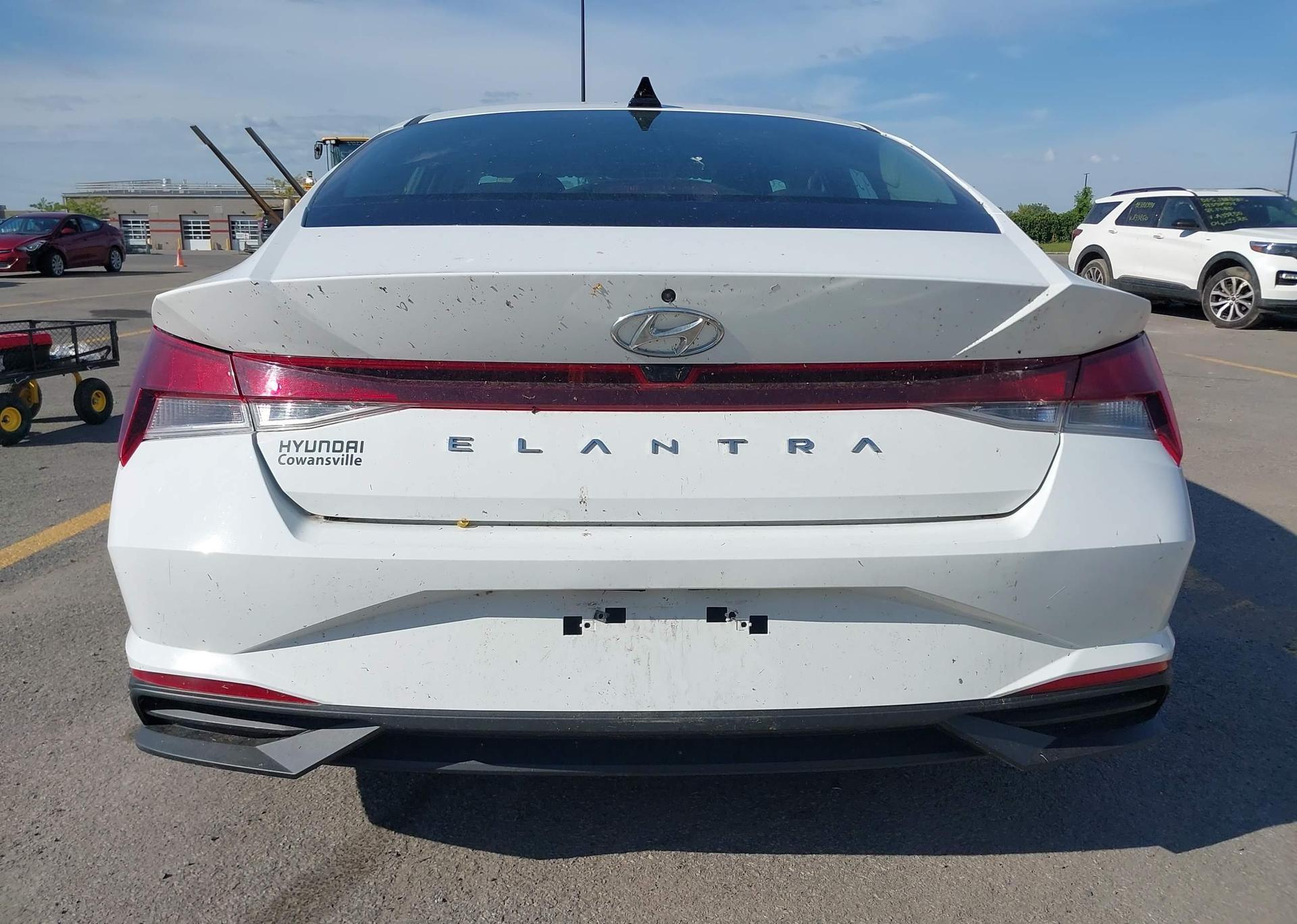 2022 HYUNDAI ELANTRA SEL
