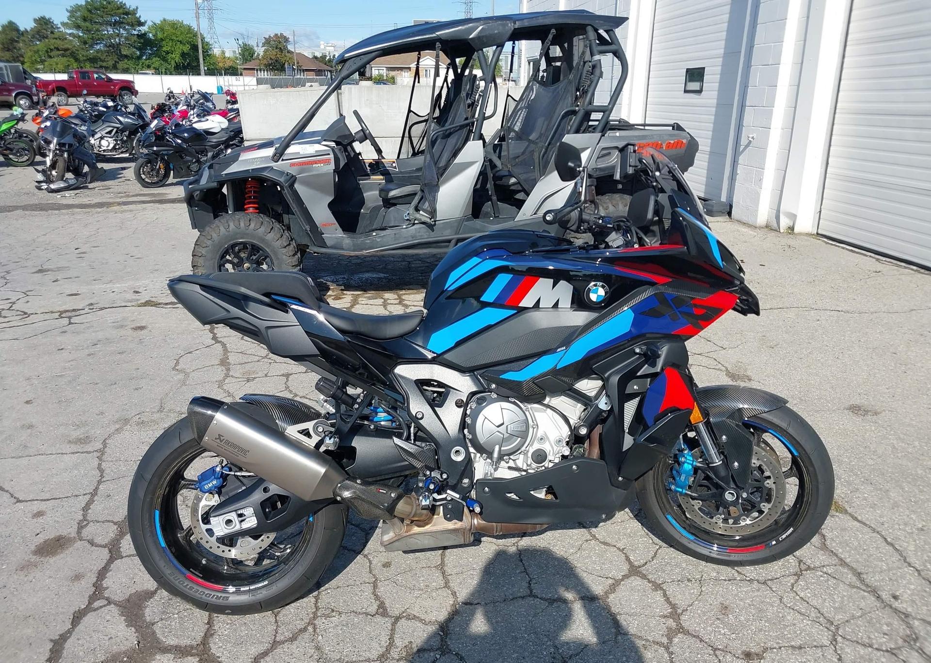 2025 BMW M 1000 XR