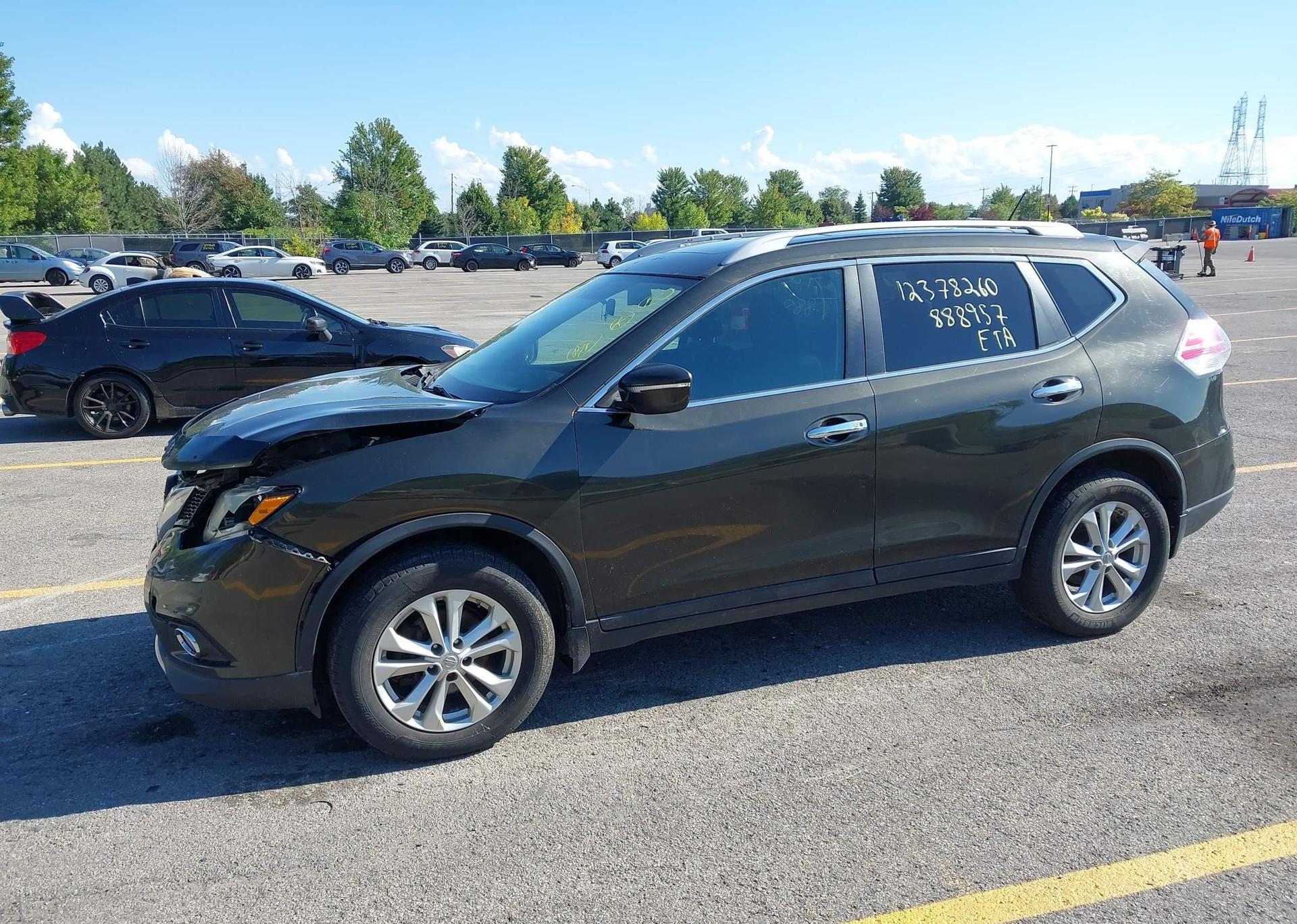 2015 NISSAN ROGUE S