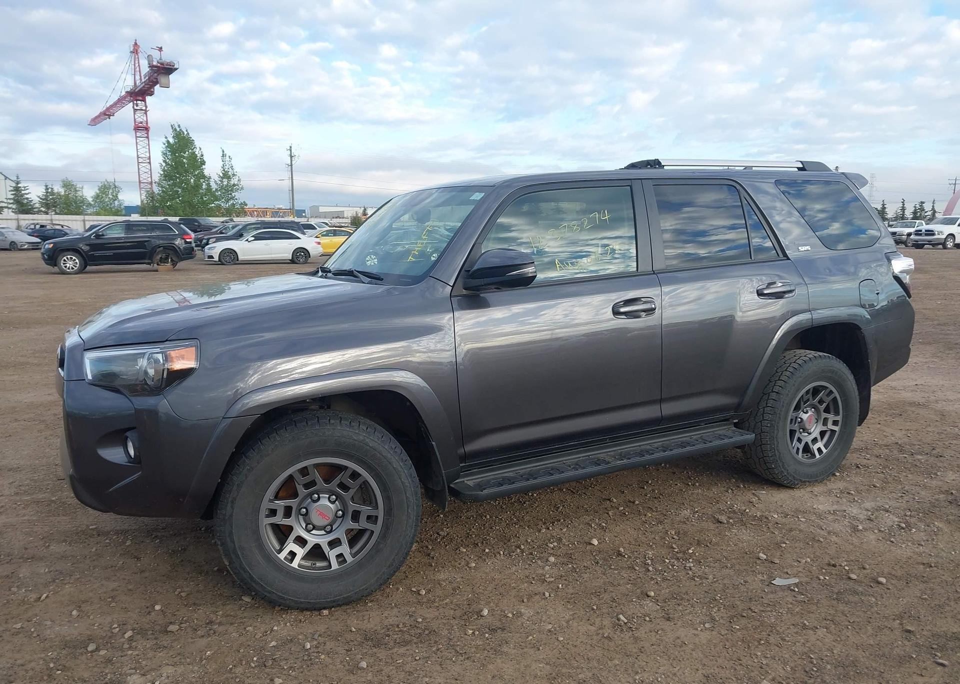 2019 TOYOTA 4RUNNER SR5