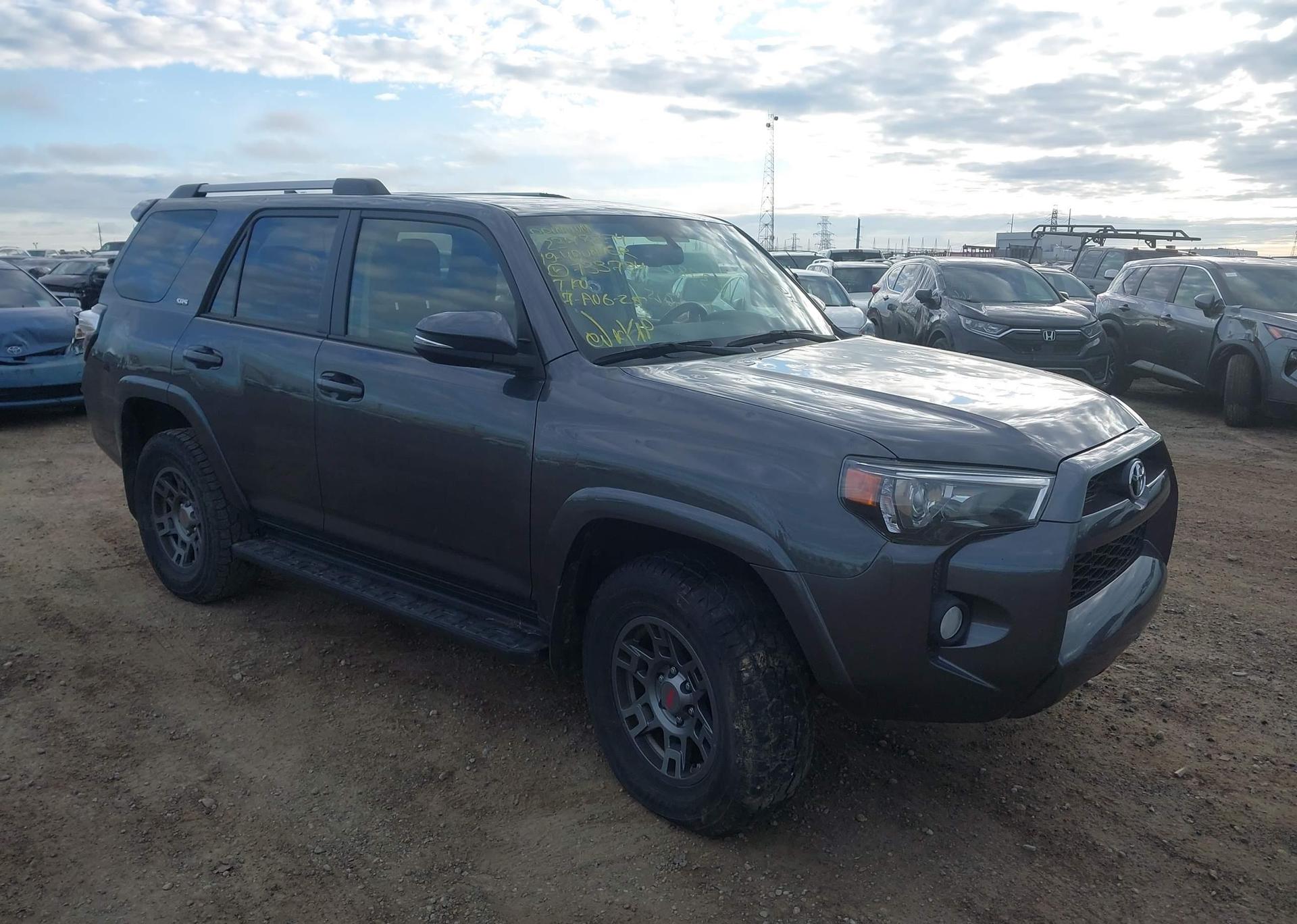 2019 TOYOTA 4RUNNER SR5