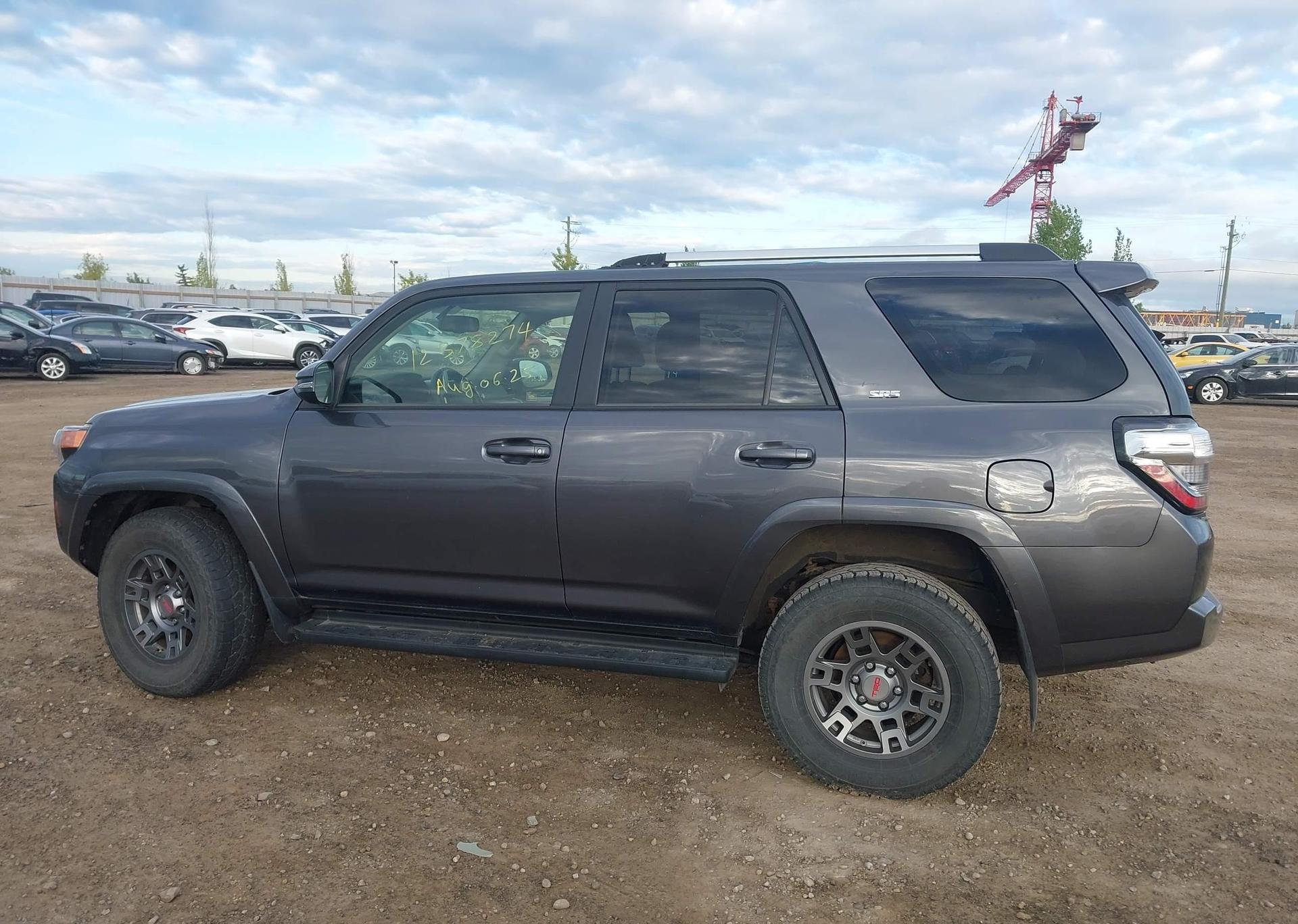 2019 TOYOTA 4RUNNER SR5