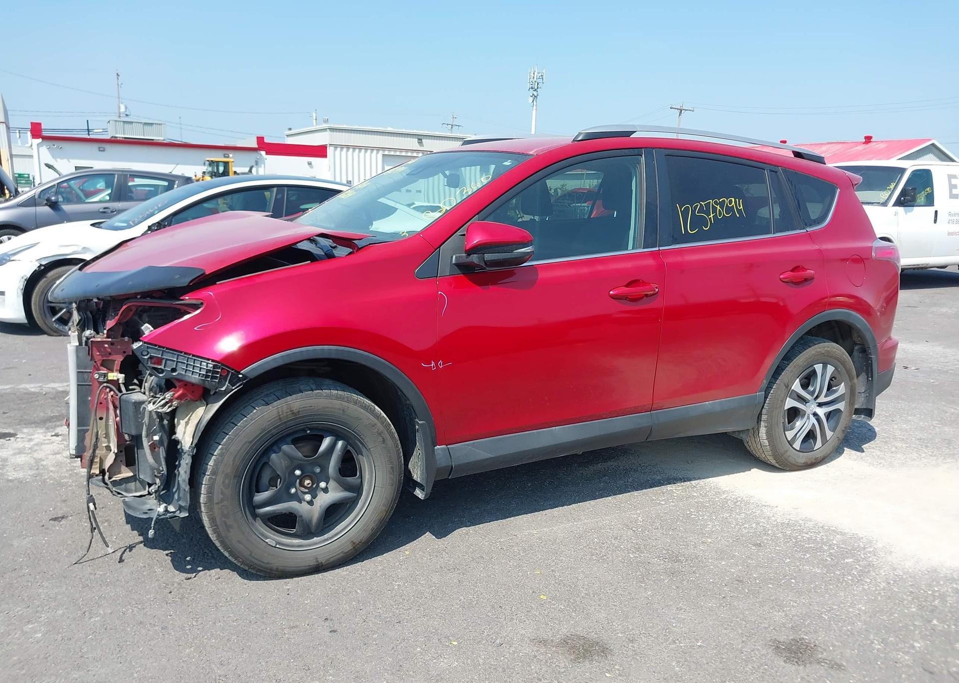 2017 TOYOTA RAV4 LE