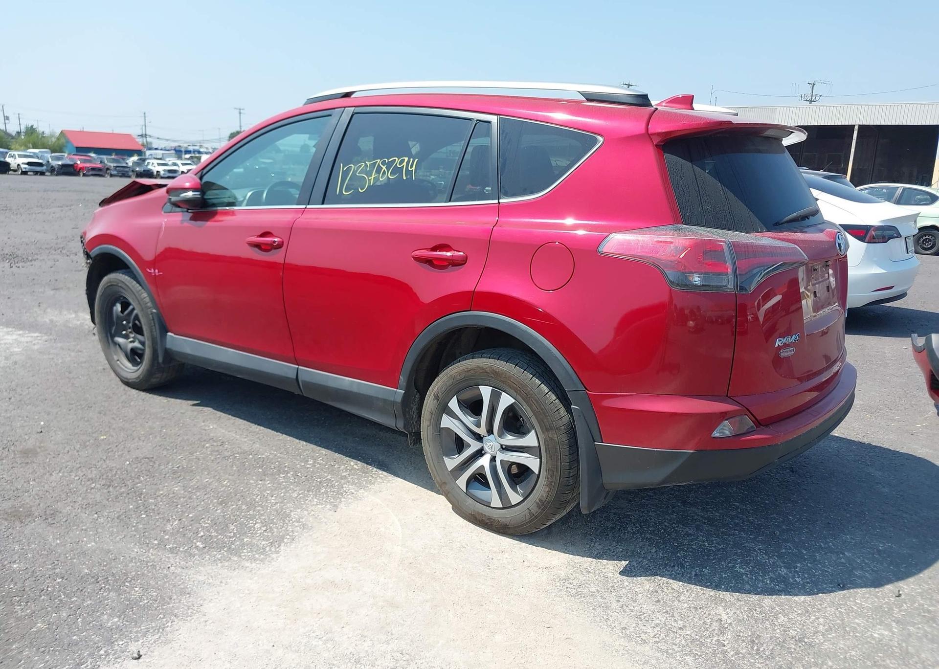 2017 TOYOTA RAV4 LE