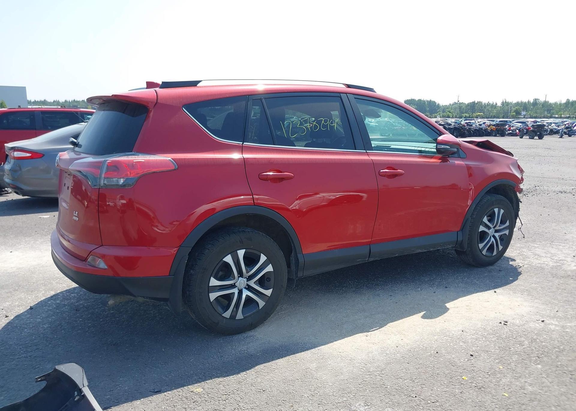 2017 TOYOTA RAV4 LE