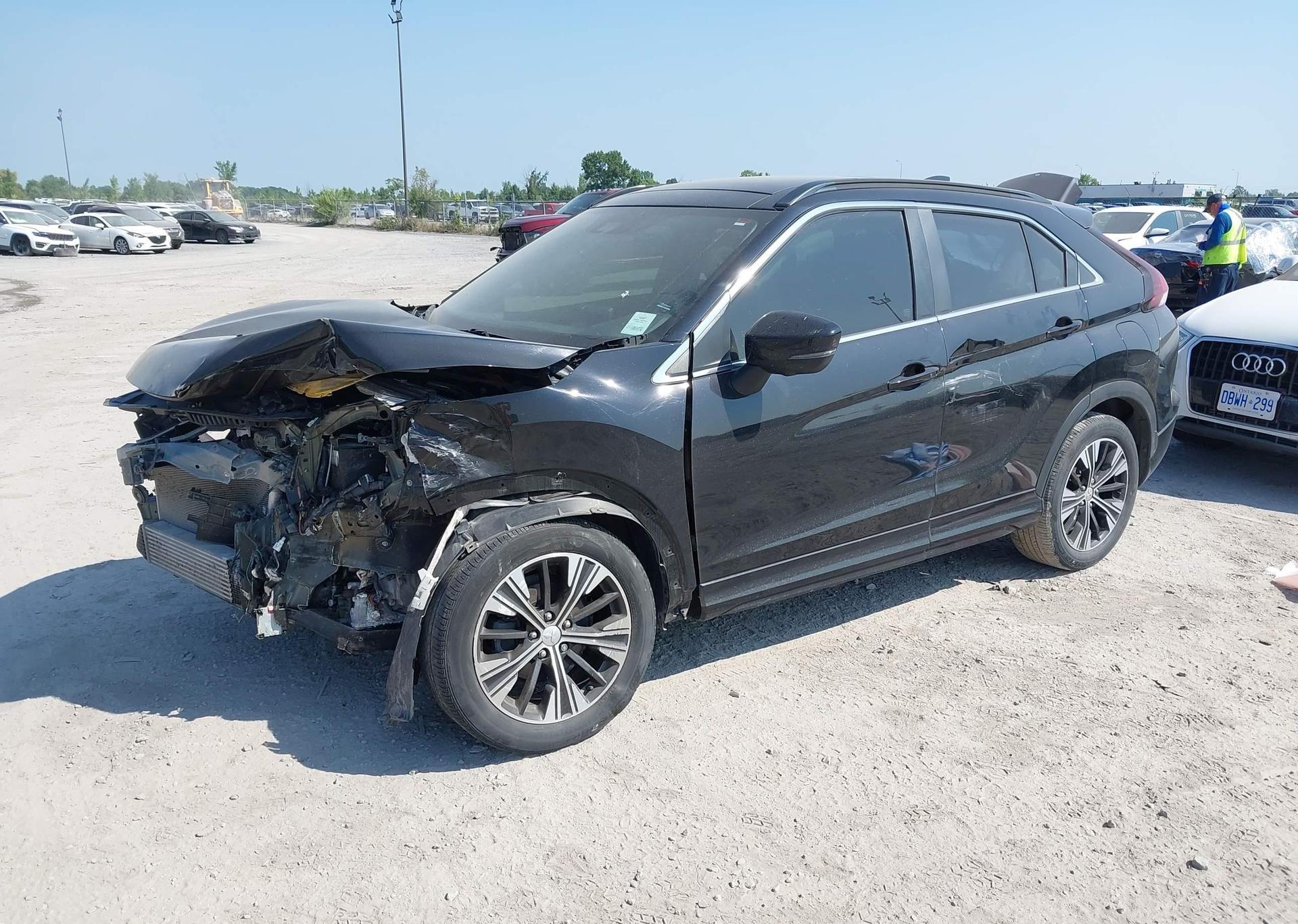 2022 MITSUBISHI ECLIPSE CROSS LE