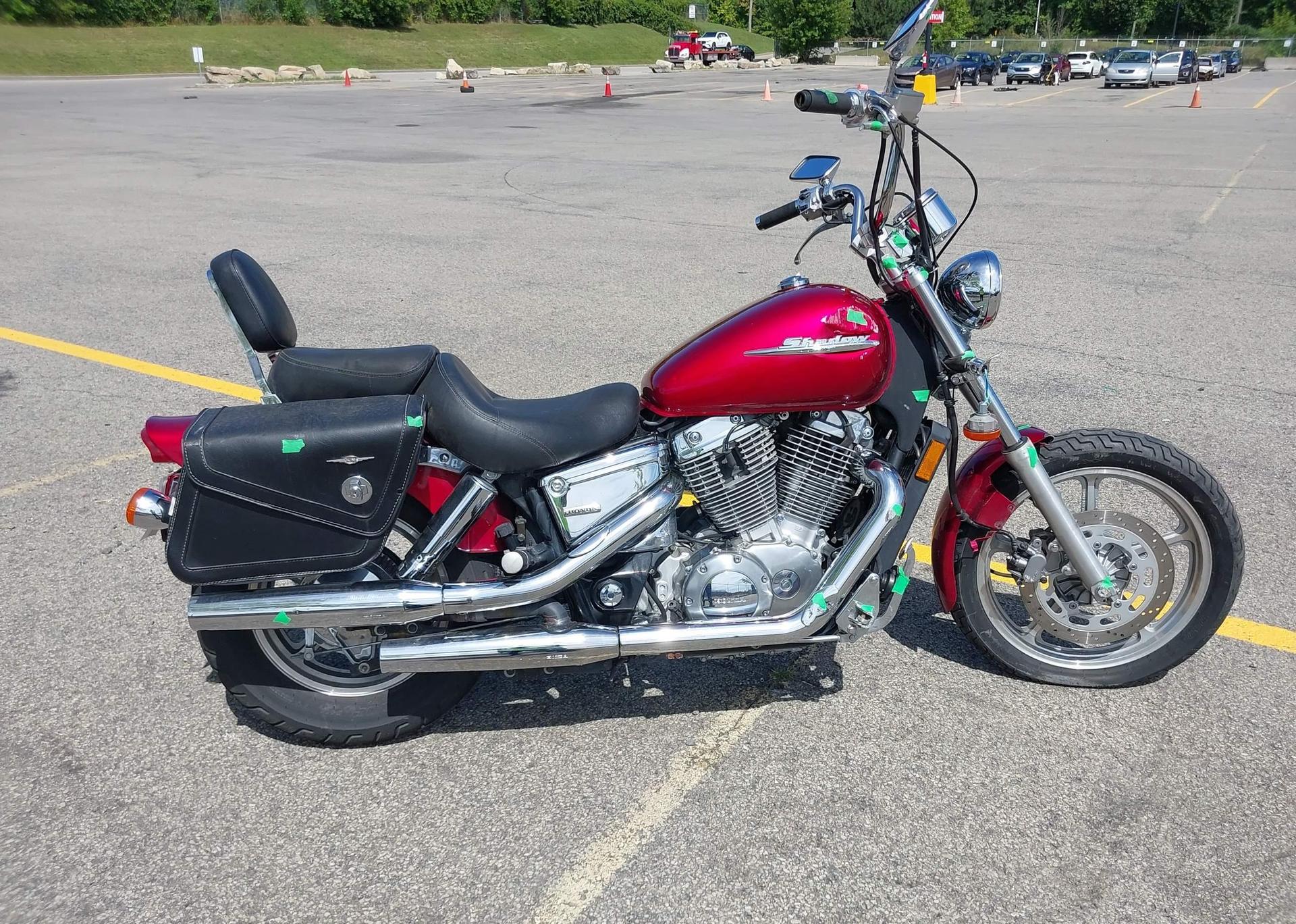 2005 HONDA VT1100 C3
