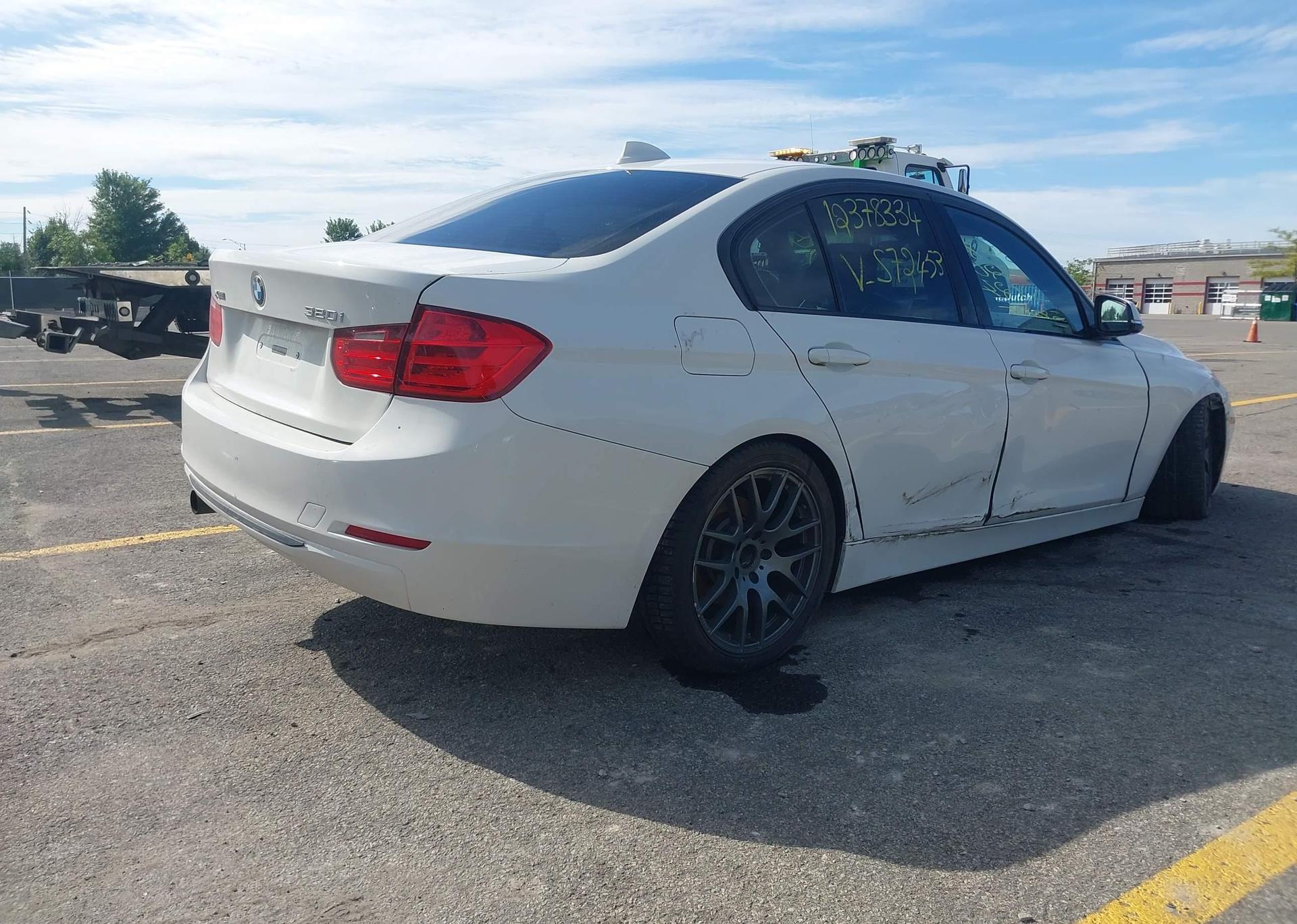 2014 BMW 320I XDRIVE