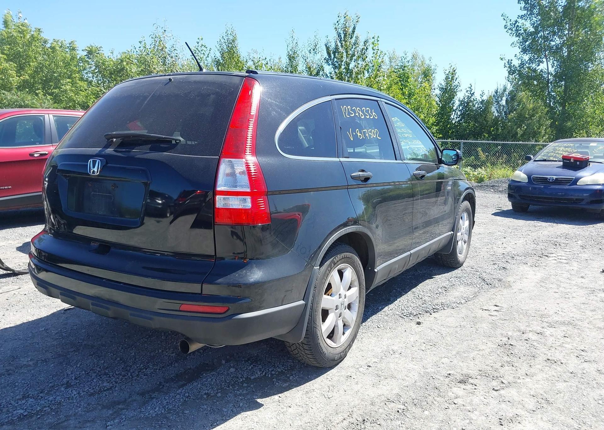 2011 HONDA CR-V LX