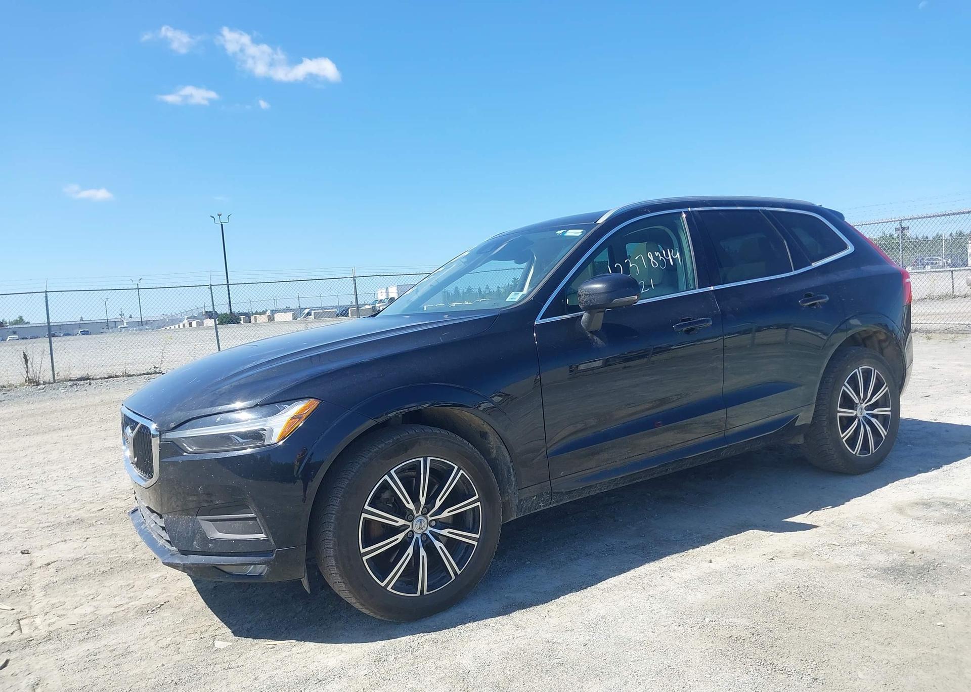 2021 VOLVO XC60 T6 MOMENTUM