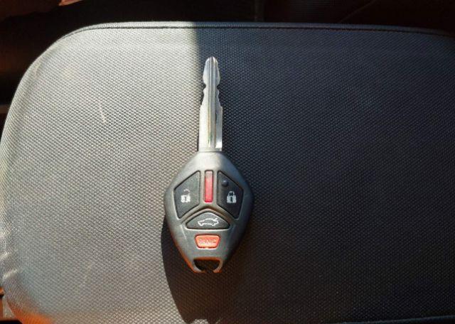 2012 MITSUBISHI lancer se