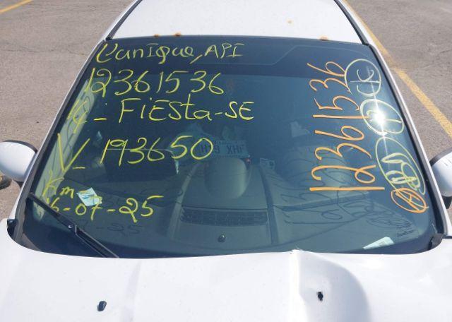 2014 FORD FIESTA SE