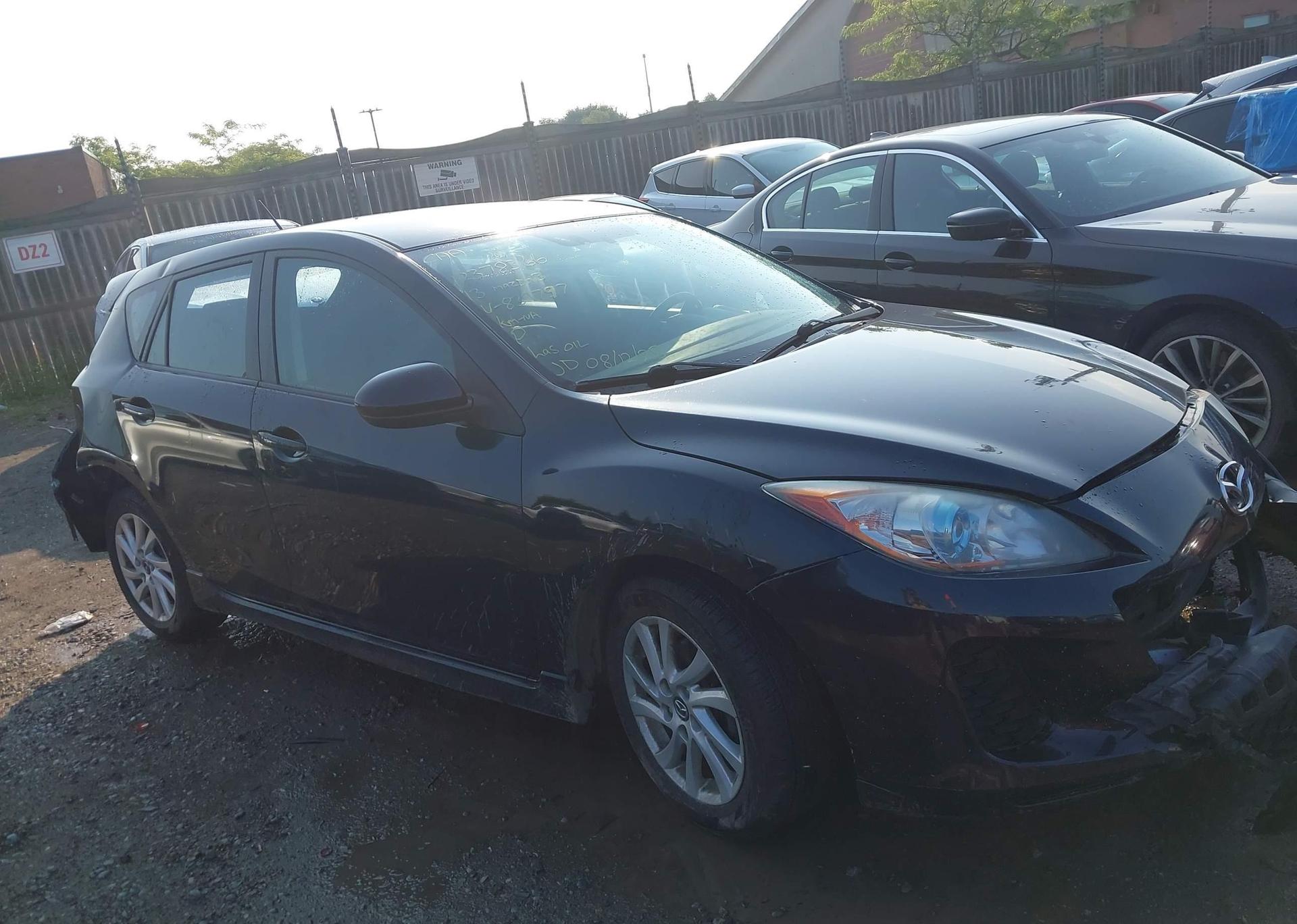 2013 MAZDA 3 I
