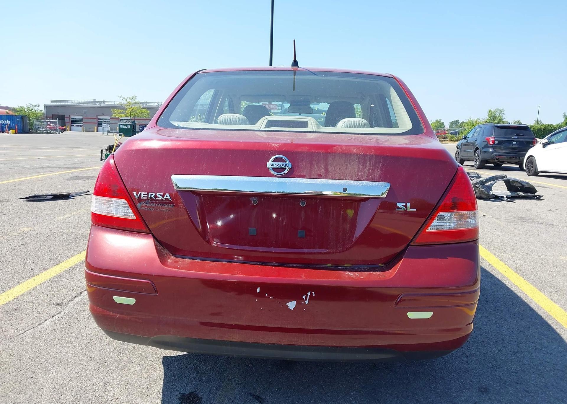 2008 NISSAN VERSA S