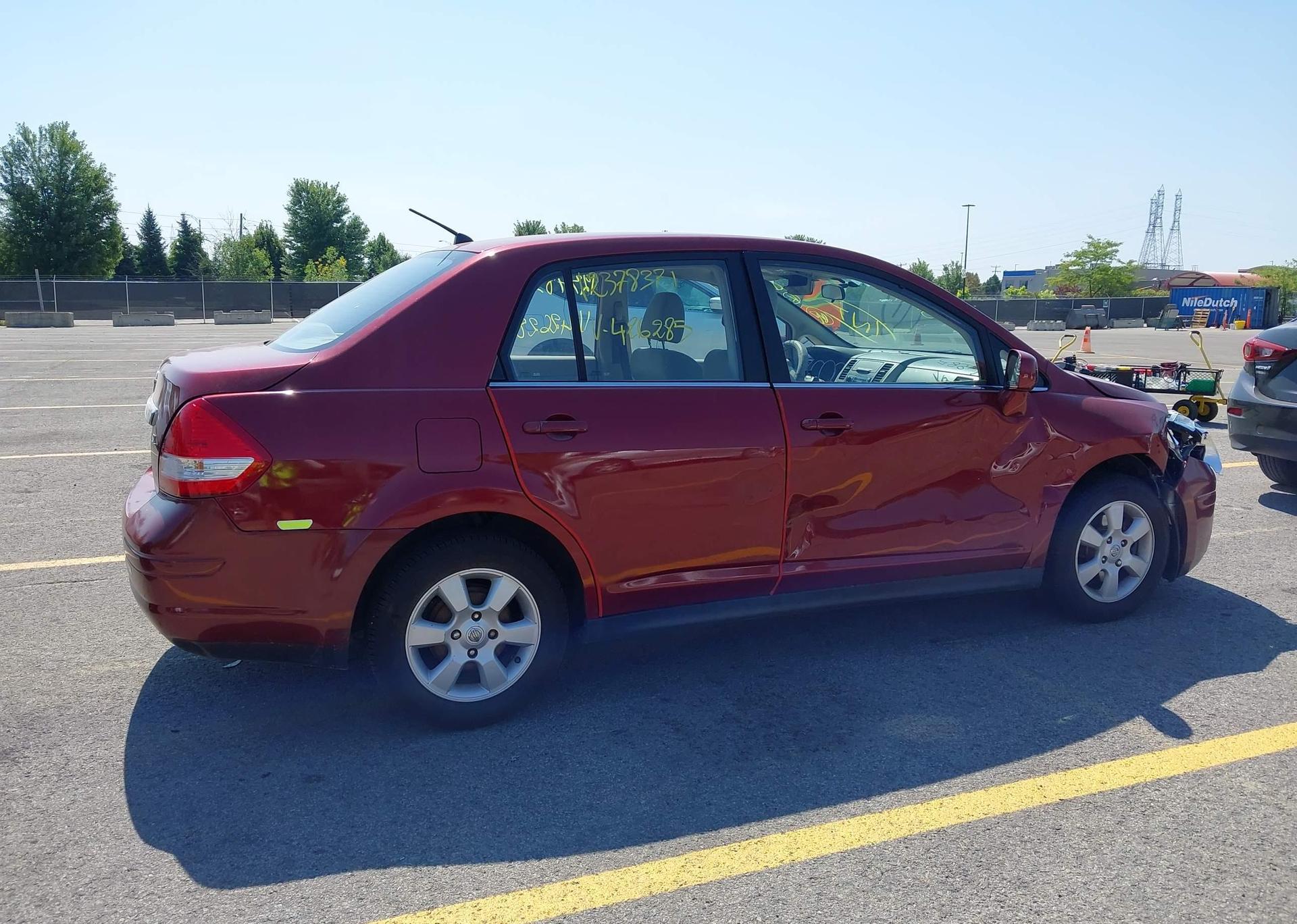 2008 NISSAN VERSA S