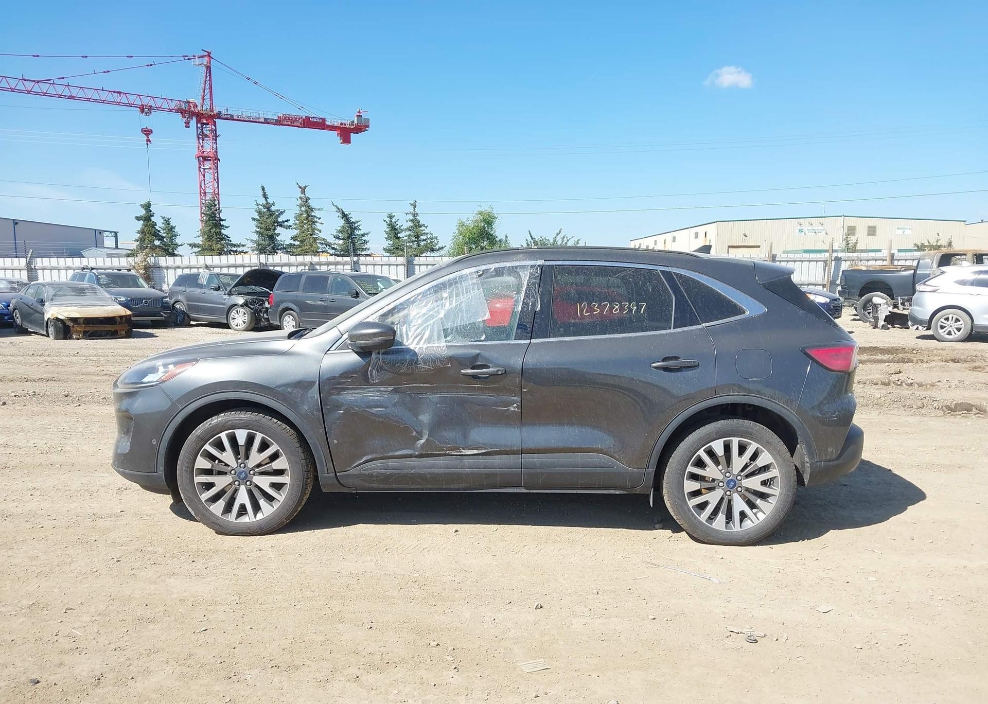 2020 FORD ESCAPE TITANIUM
