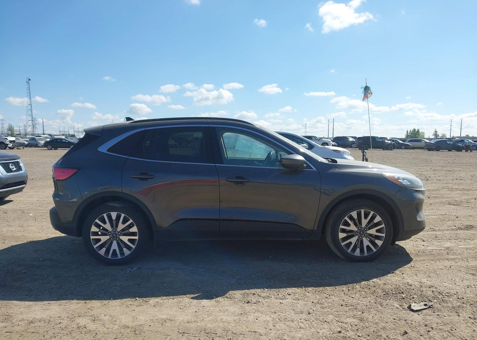 2020 FORD ESCAPE TITANIUM