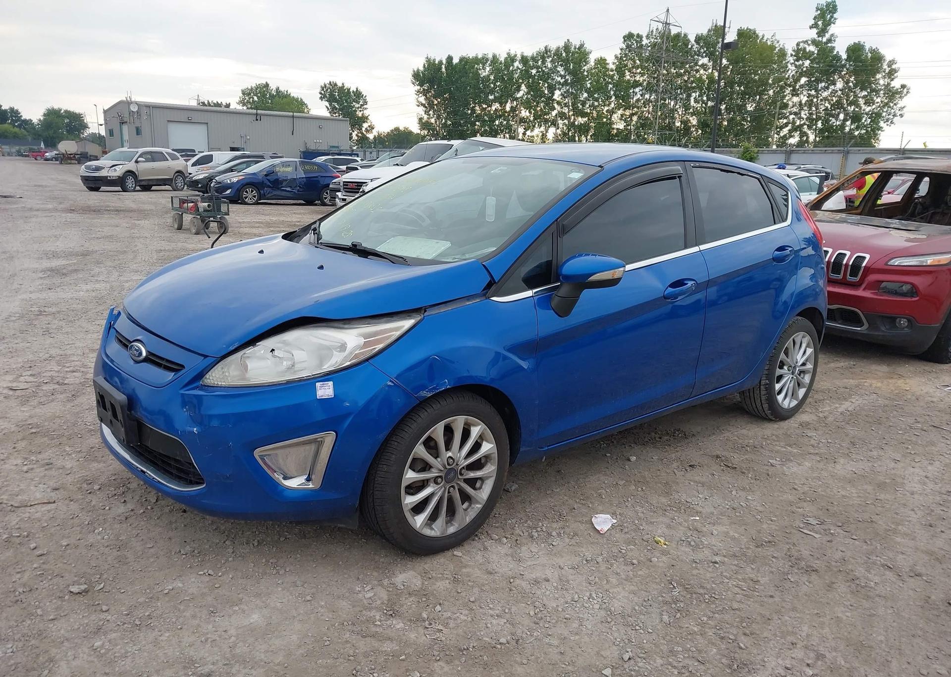 2011 FORD FIESTA SES