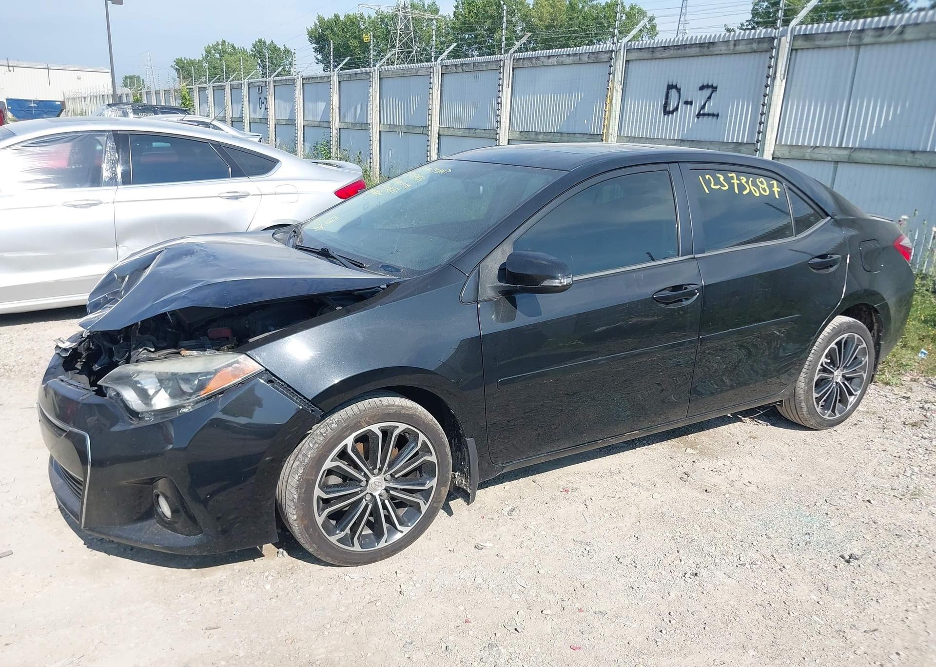 2015 TOYOTA COROLLA S