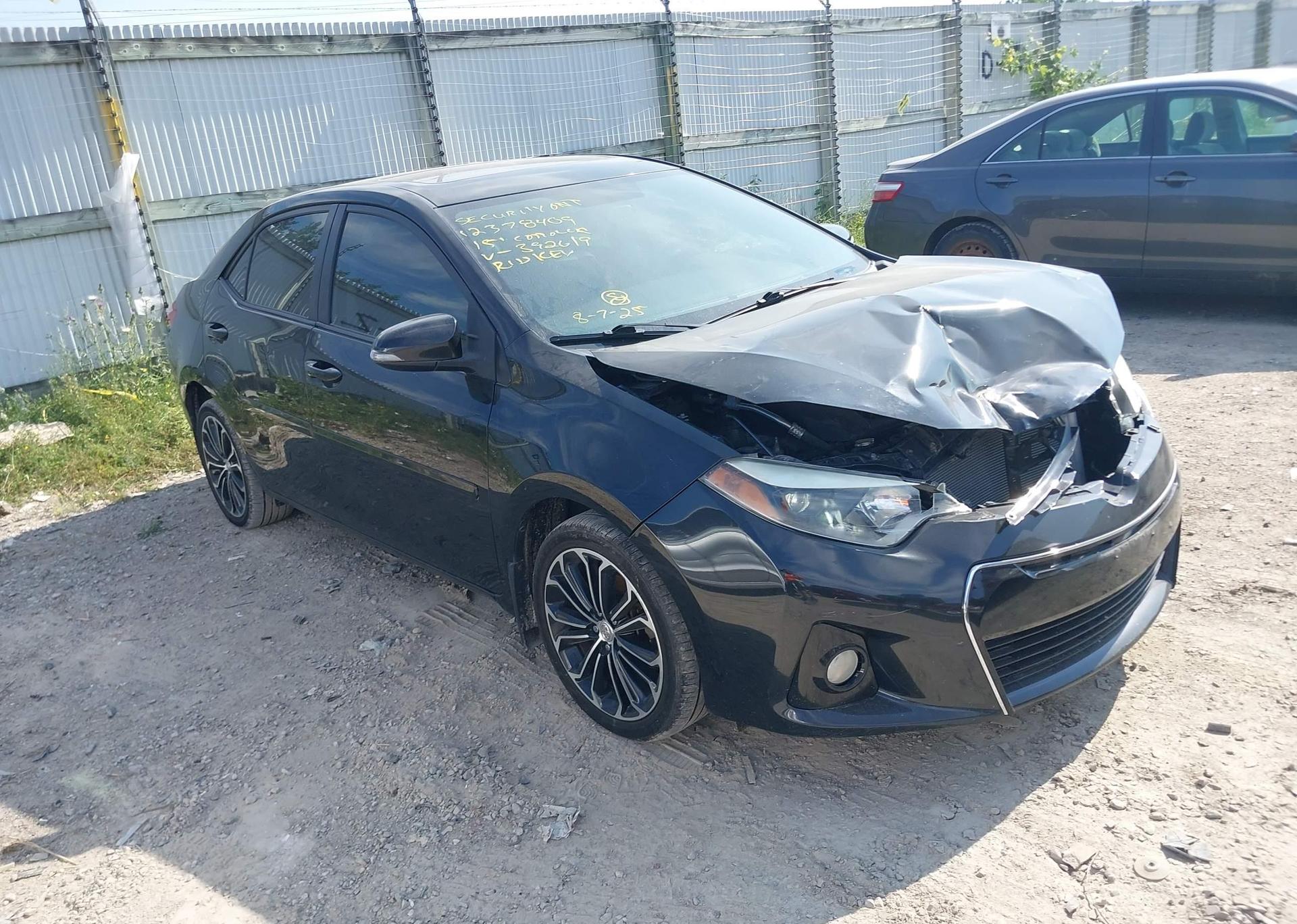 2015 TOYOTA COROLLA S
