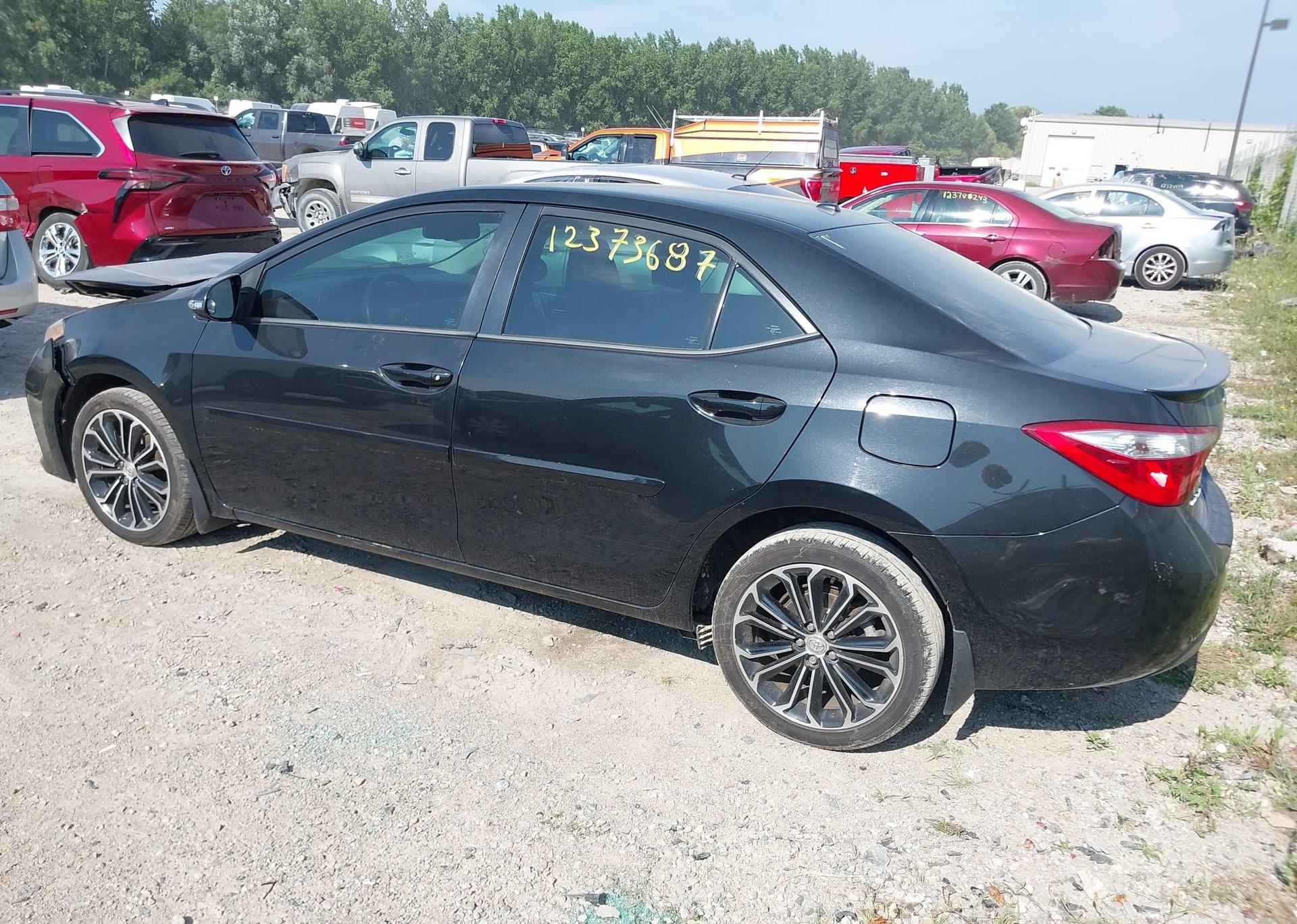 2015 TOYOTA COROLLA S