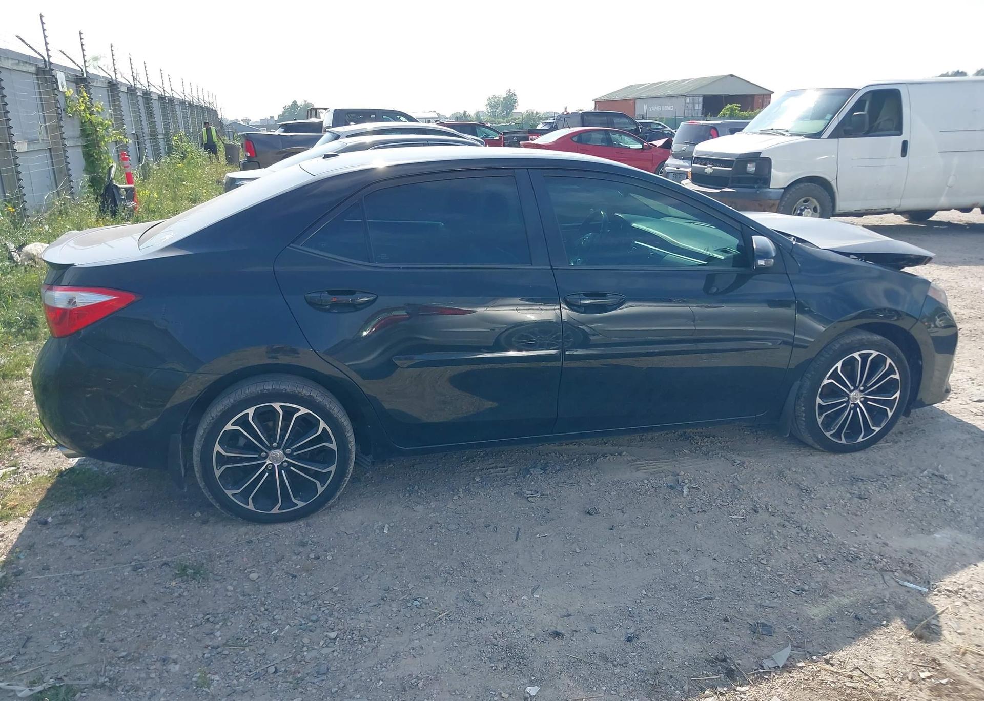 2015 TOYOTA COROLLA S