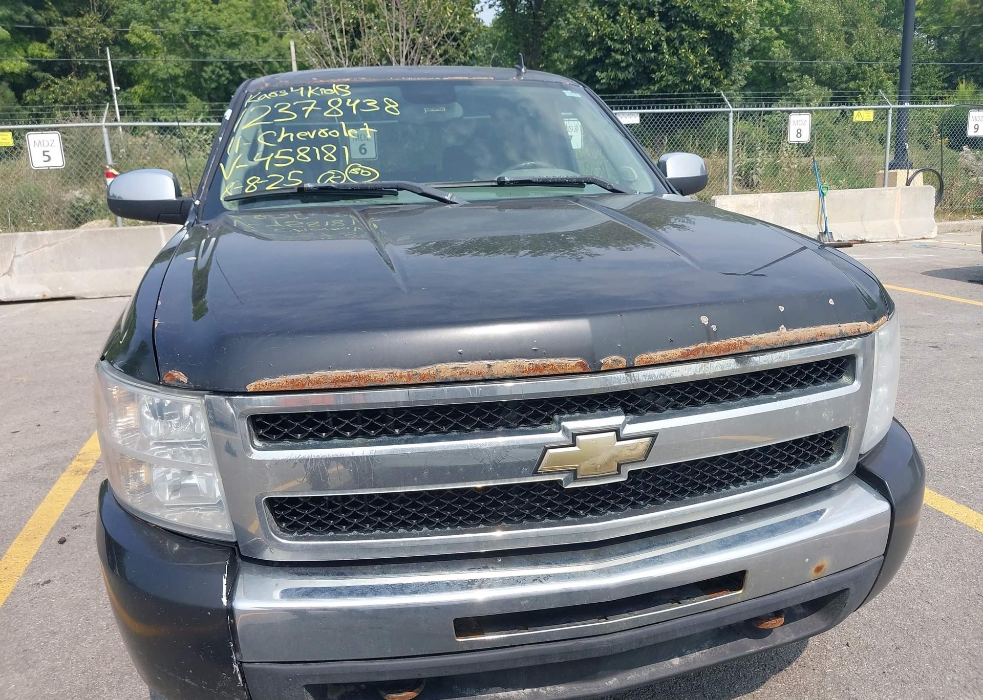 2011 CHEVROLET SILVERADO K1500 LS