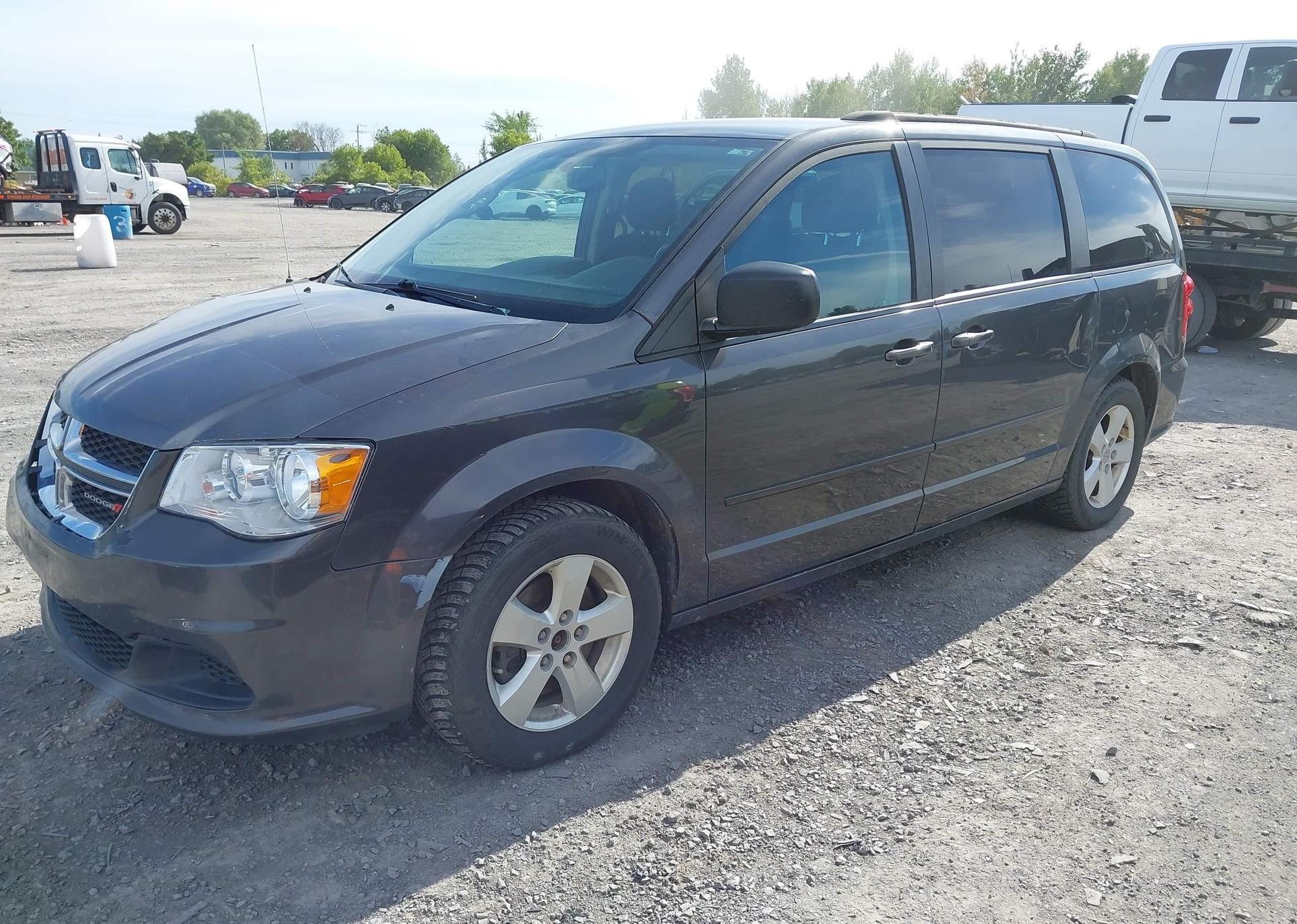 2015 DODGE GRAND CARAVAN SE