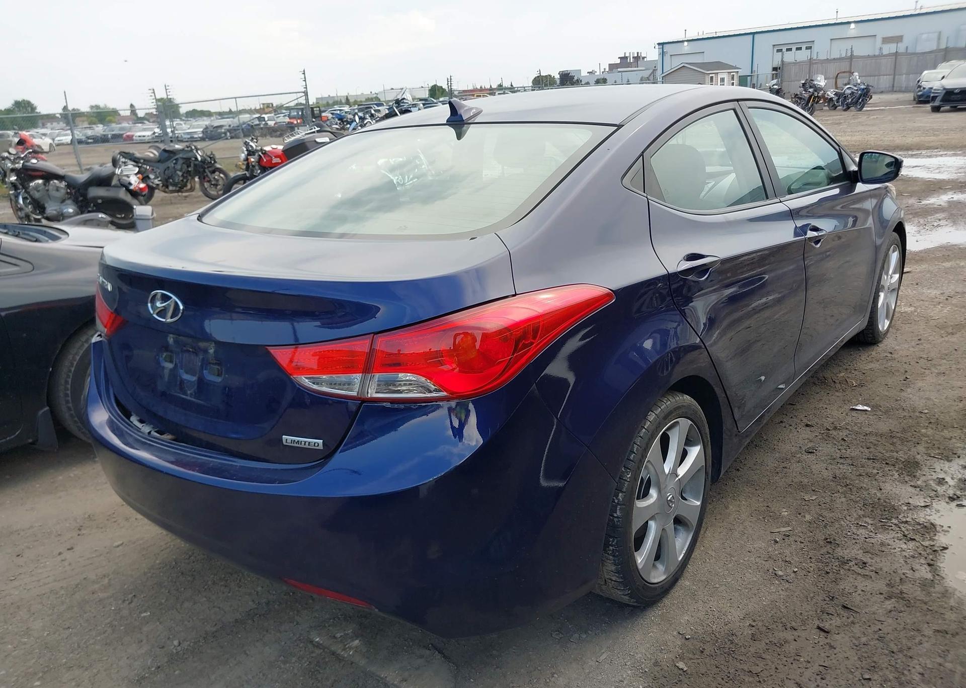 2013 HYUNDAI ELANTRA LIMITED