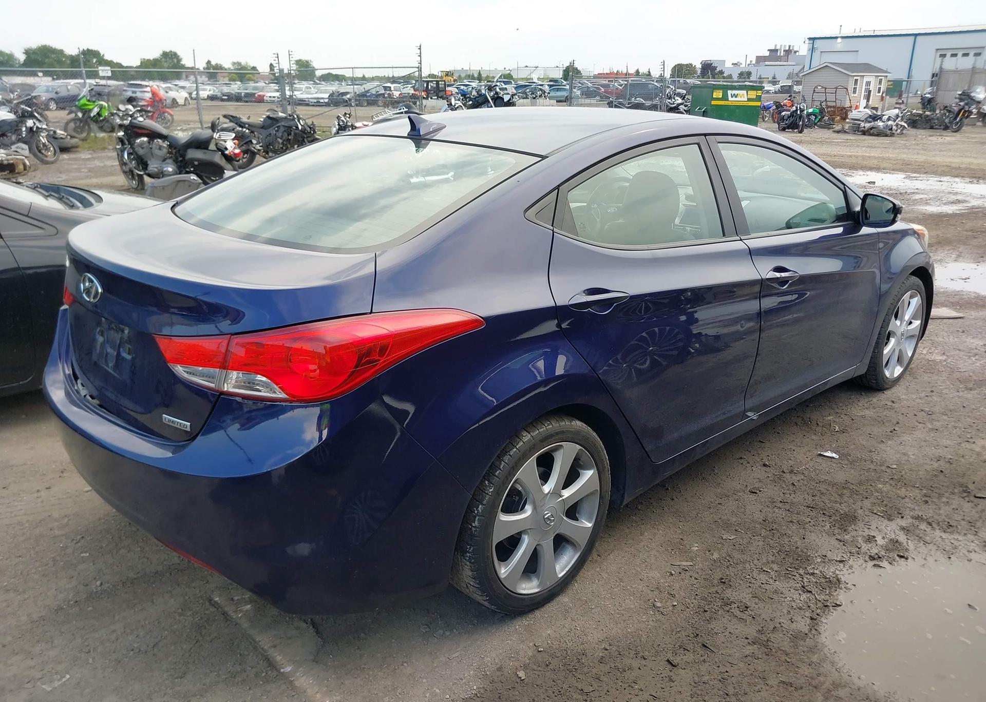 2013 HYUNDAI ELANTRA LIMITED