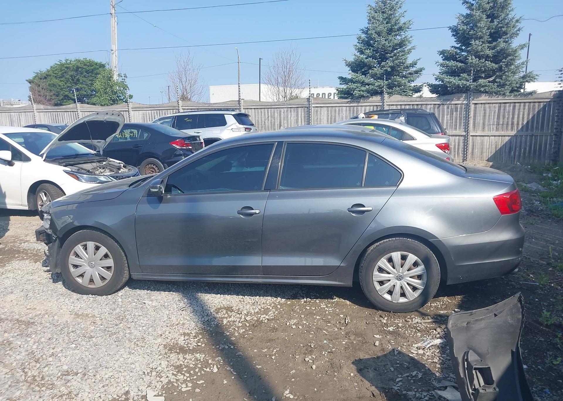 2014 VOLKSWAGEN JETTA 2.0L TRENDLINE+