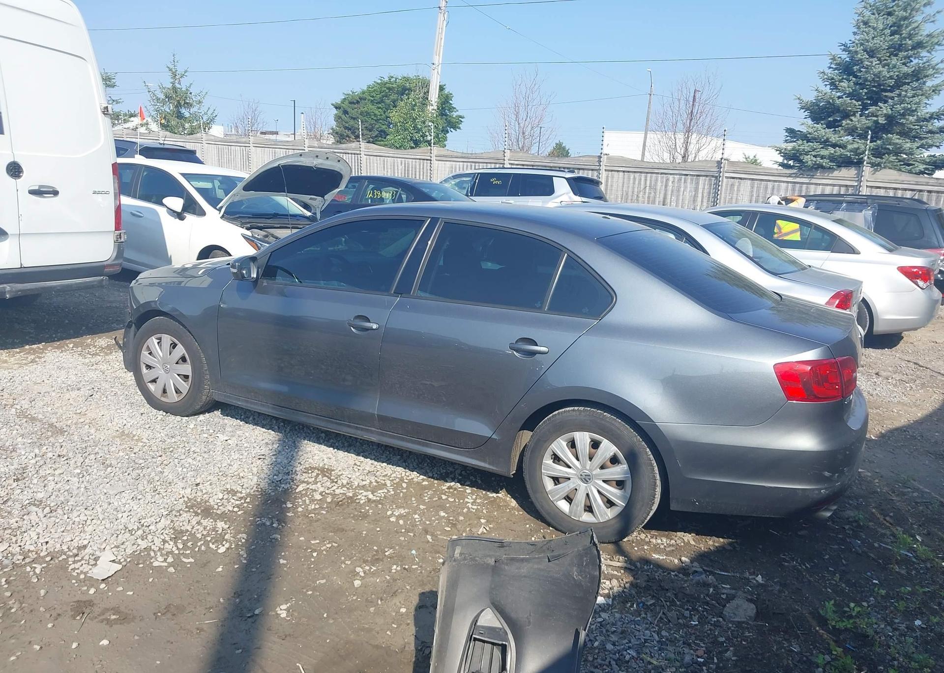 2014 VOLKSWAGEN JETTA 2.0L TRENDLINE+