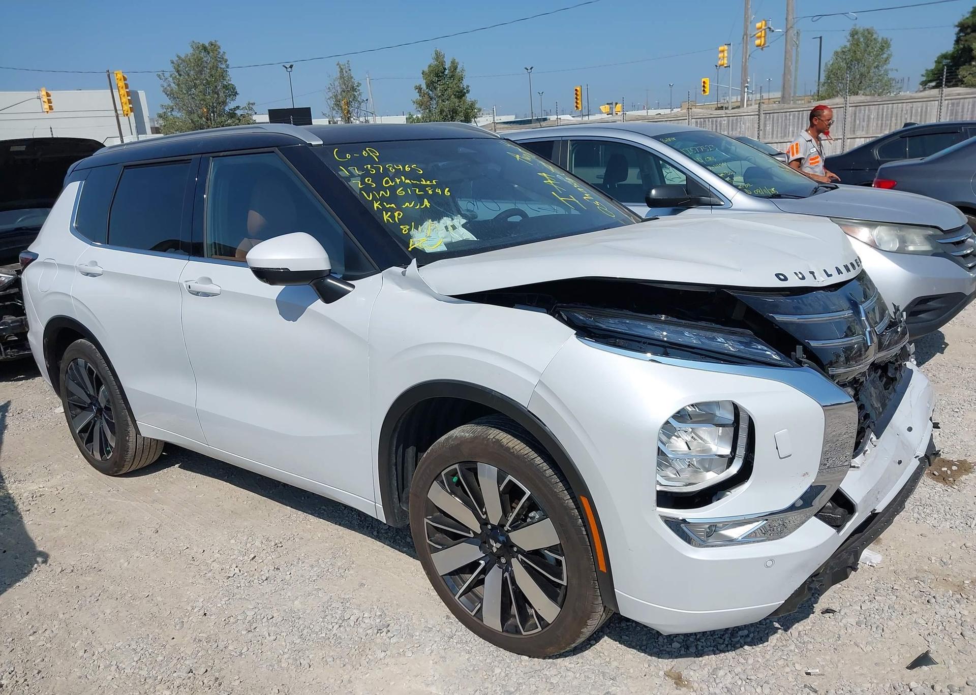 2025 MITSUBISHI OUTLANDER GT