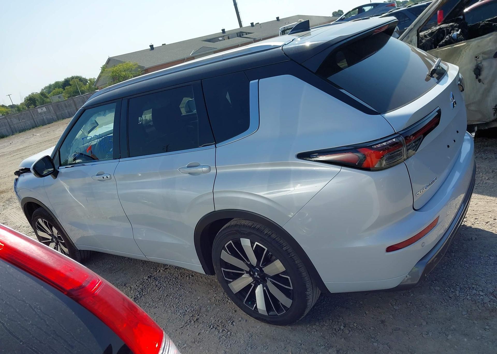 2025 MITSUBISHI OUTLANDER GT