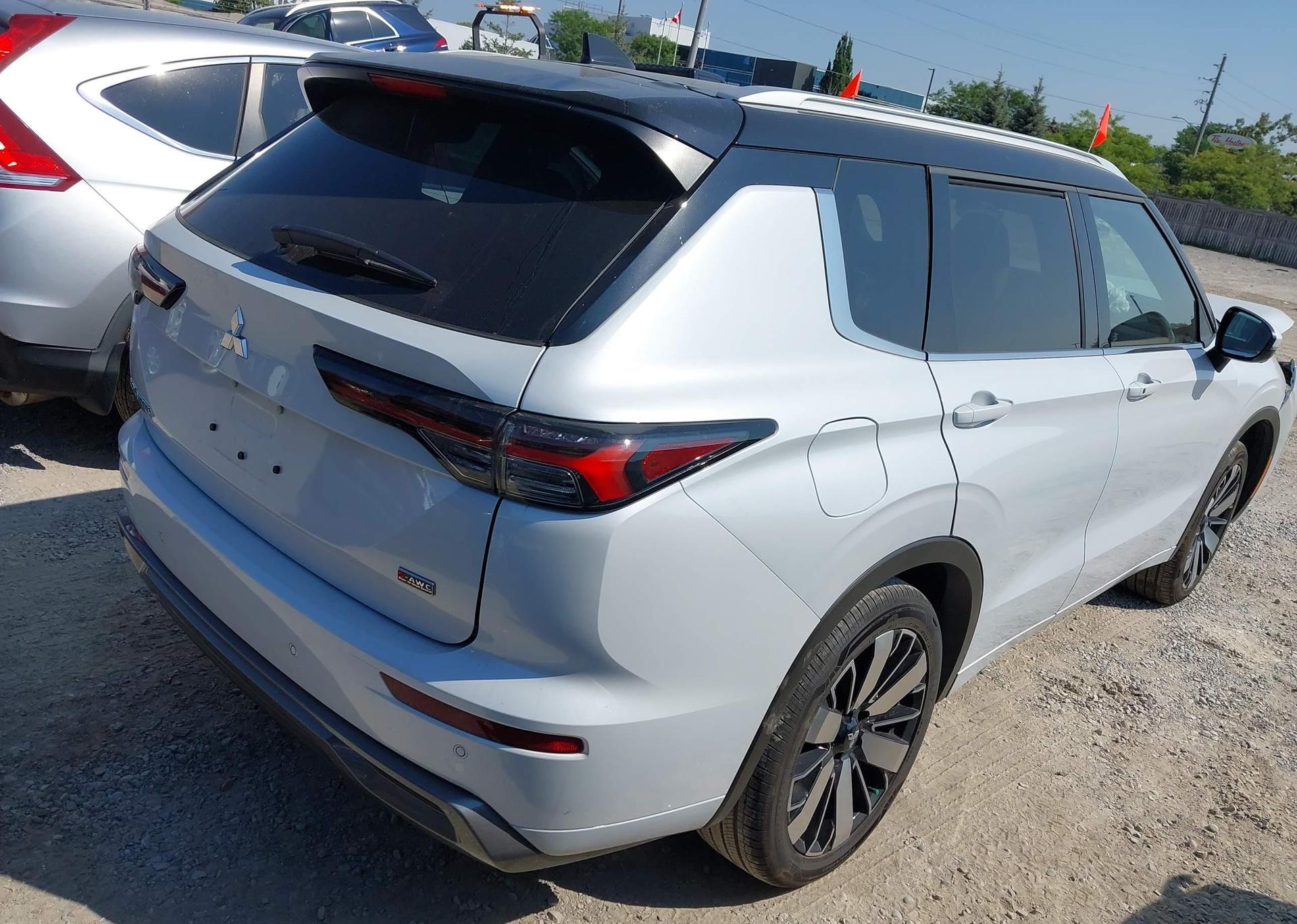 2025 MITSUBISHI OUTLANDER GT