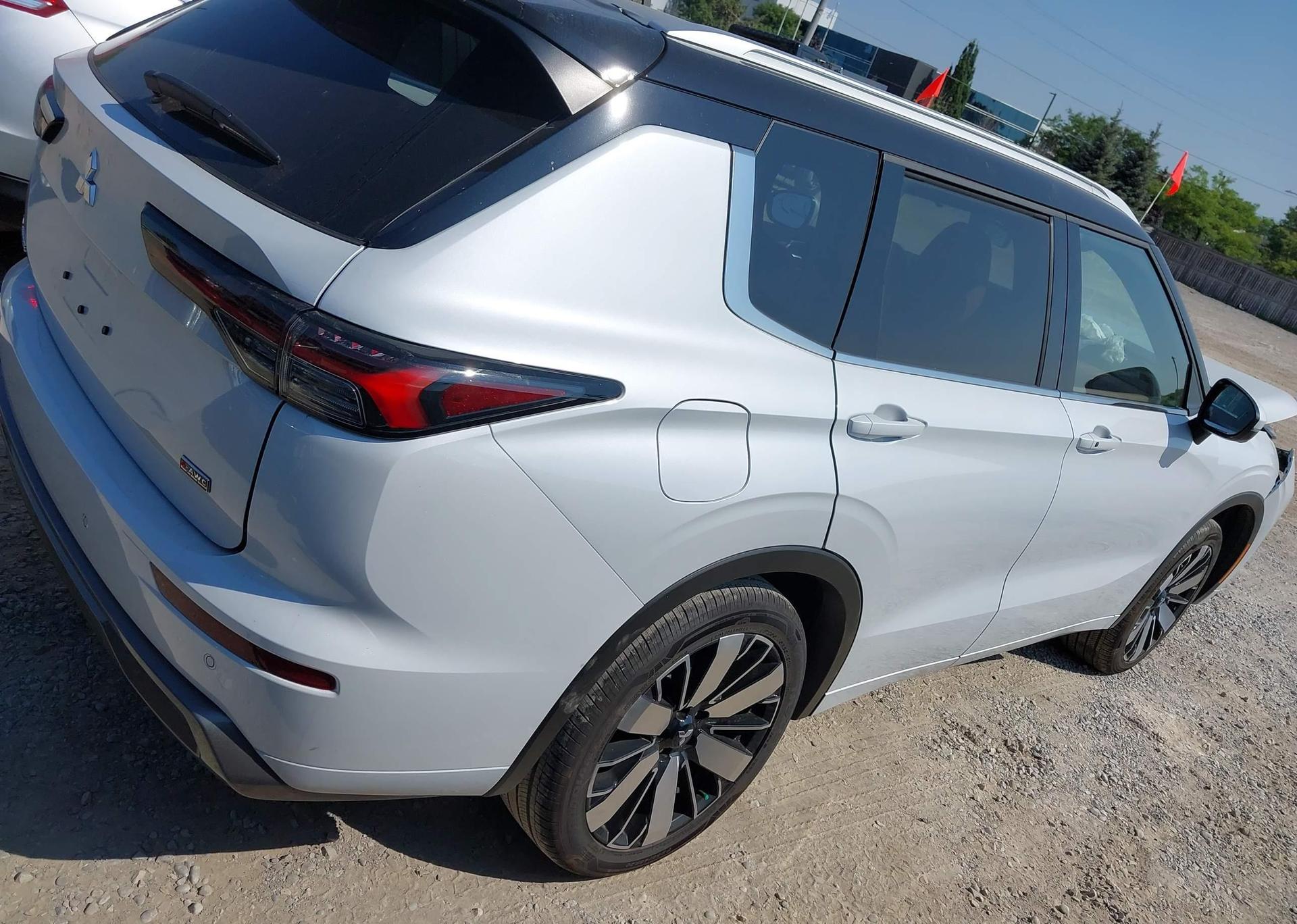 2025 MITSUBISHI OUTLANDER GT