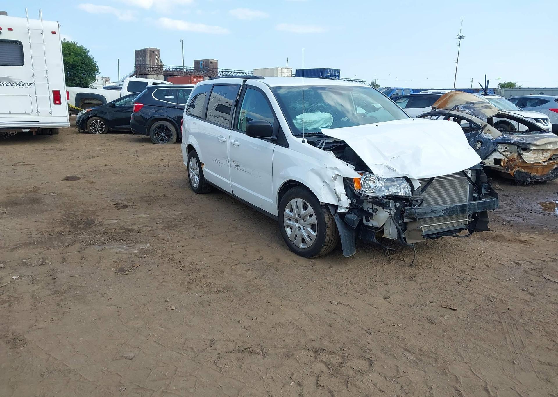 2019 DODGE GRAND CARAVAN SE