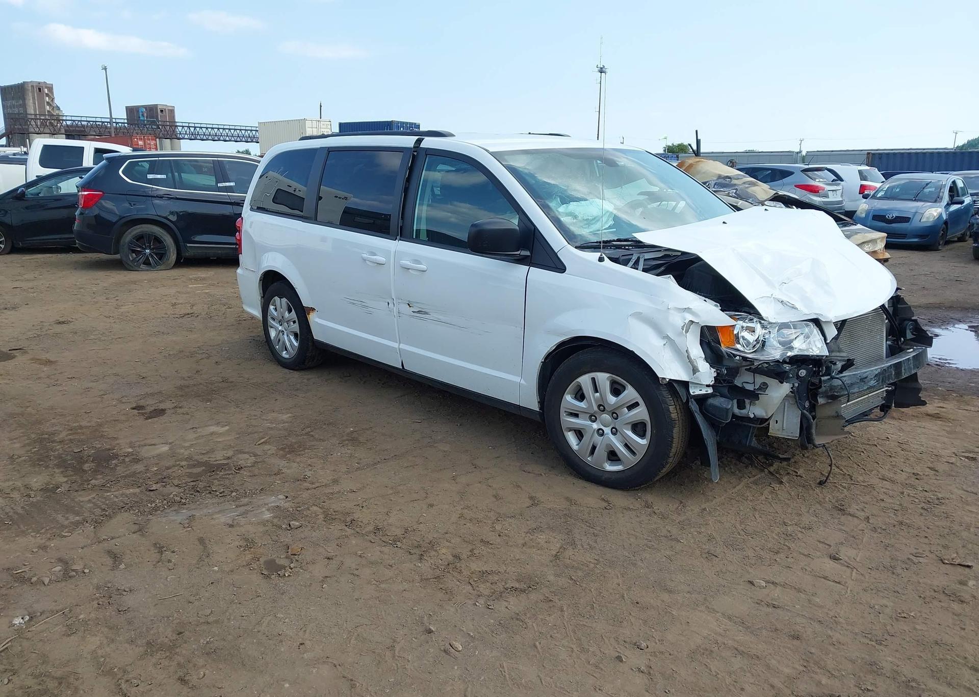 2019 DODGE GRAND CARAVAN SE