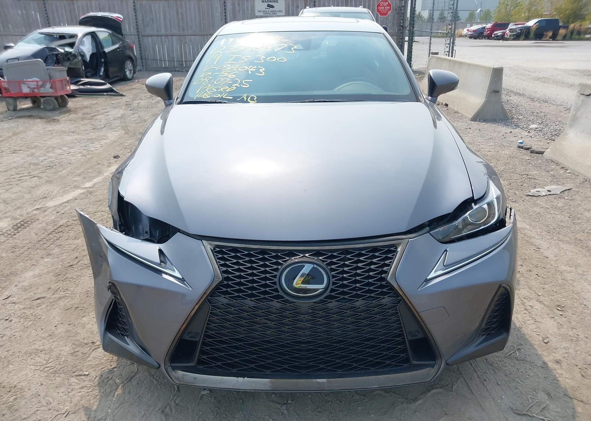 2019 LEXUS IS 300