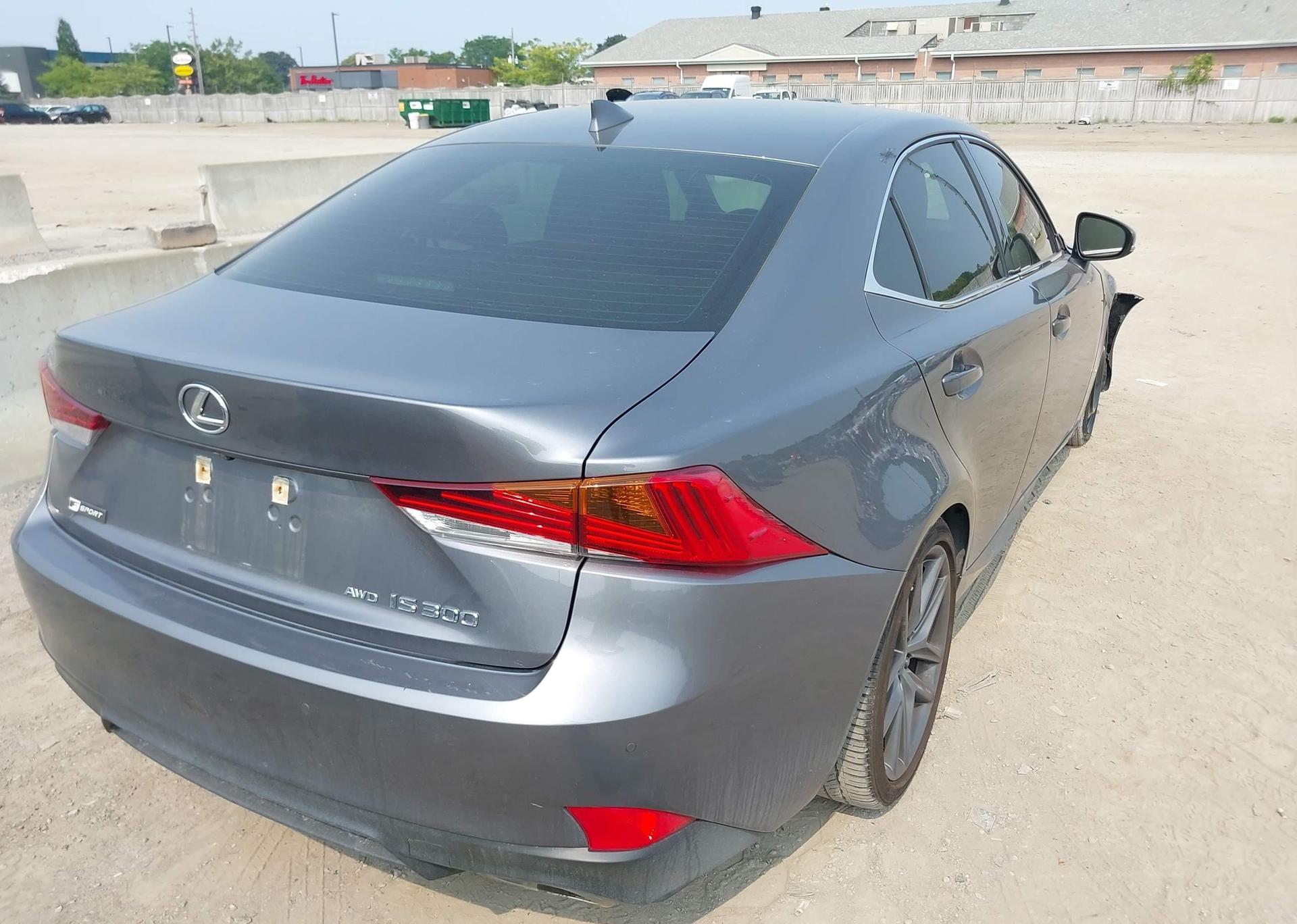 2019 LEXUS IS 300