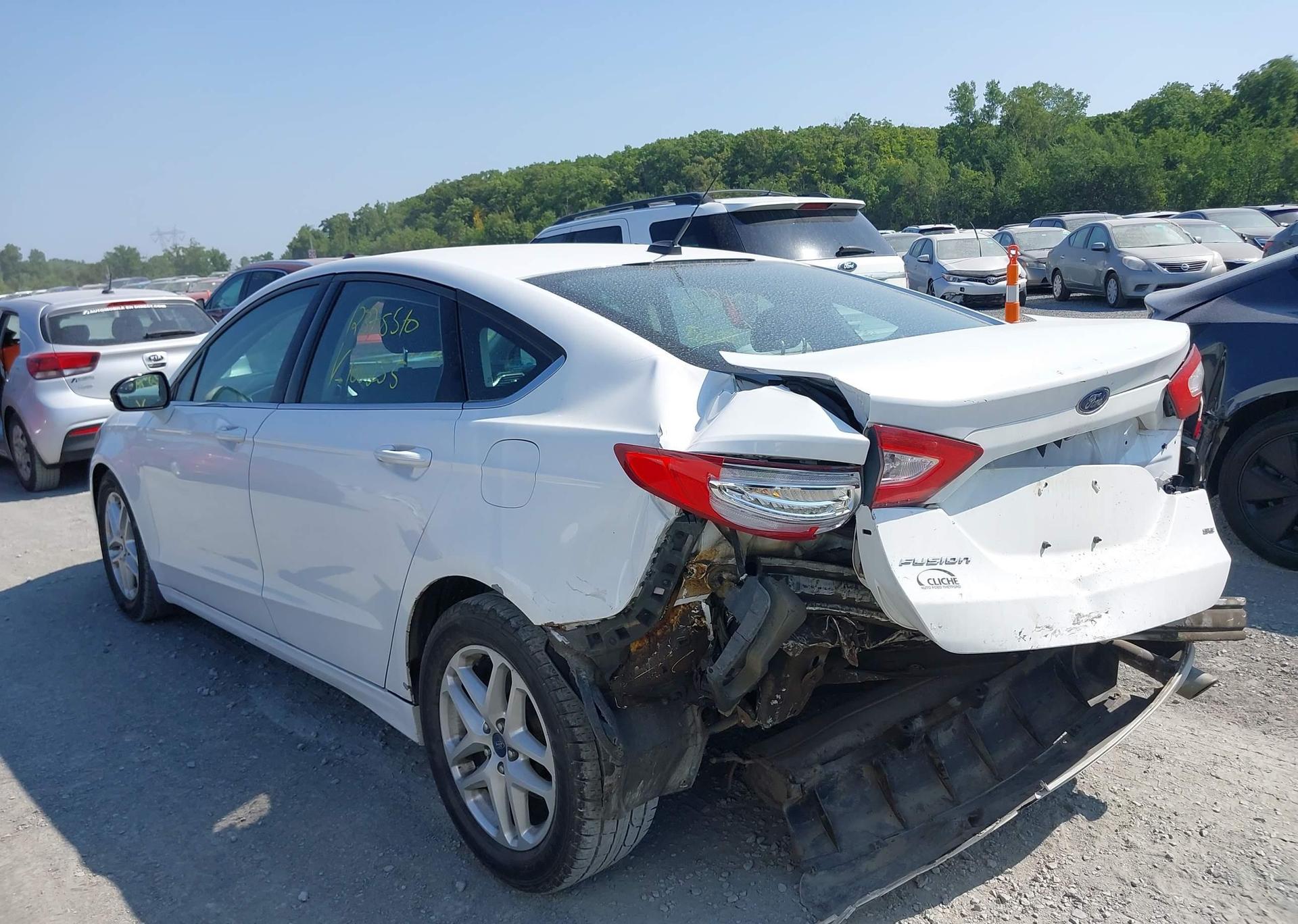 2015 FORD FUSION SE