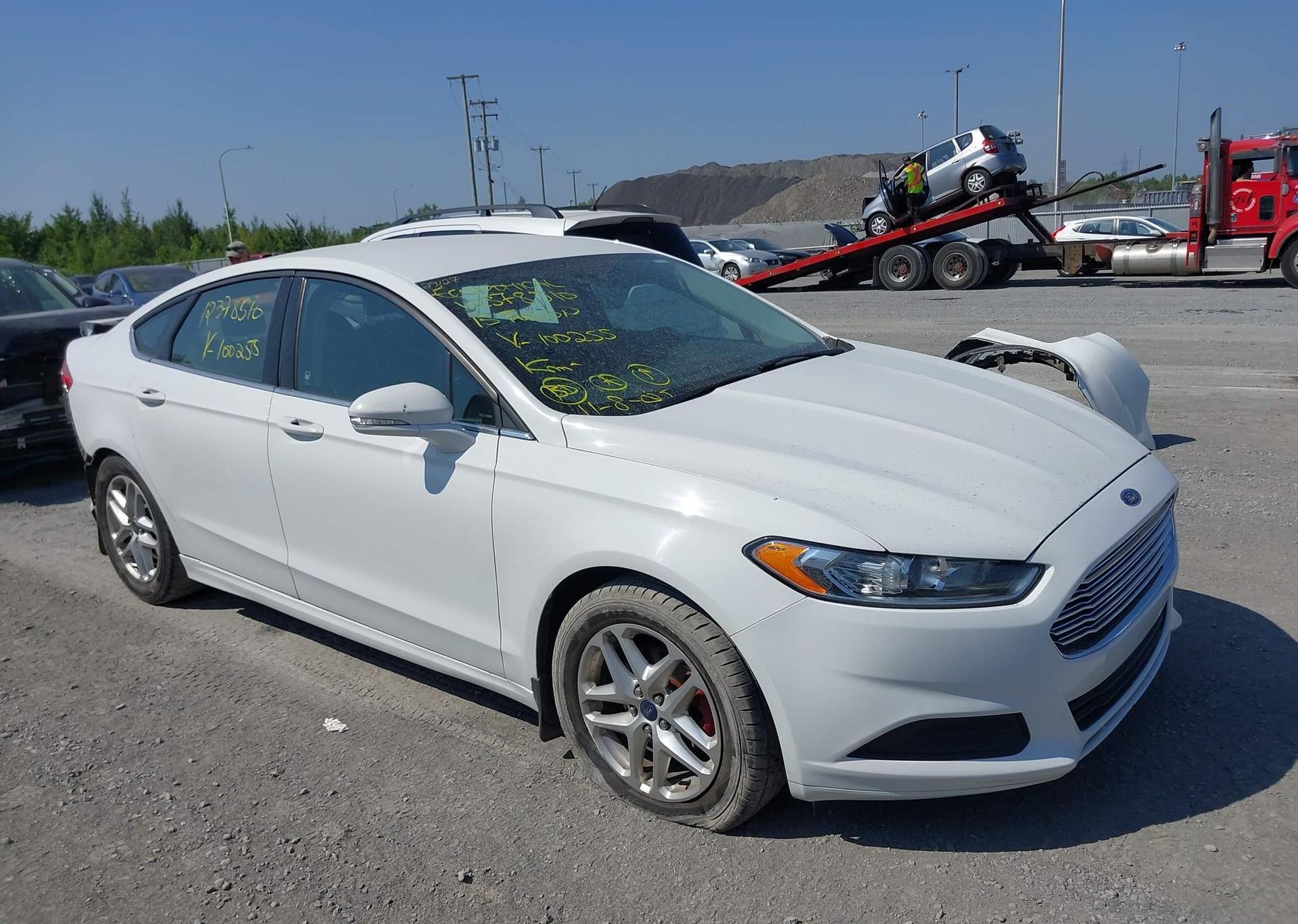 2015 FORD FUSION SE