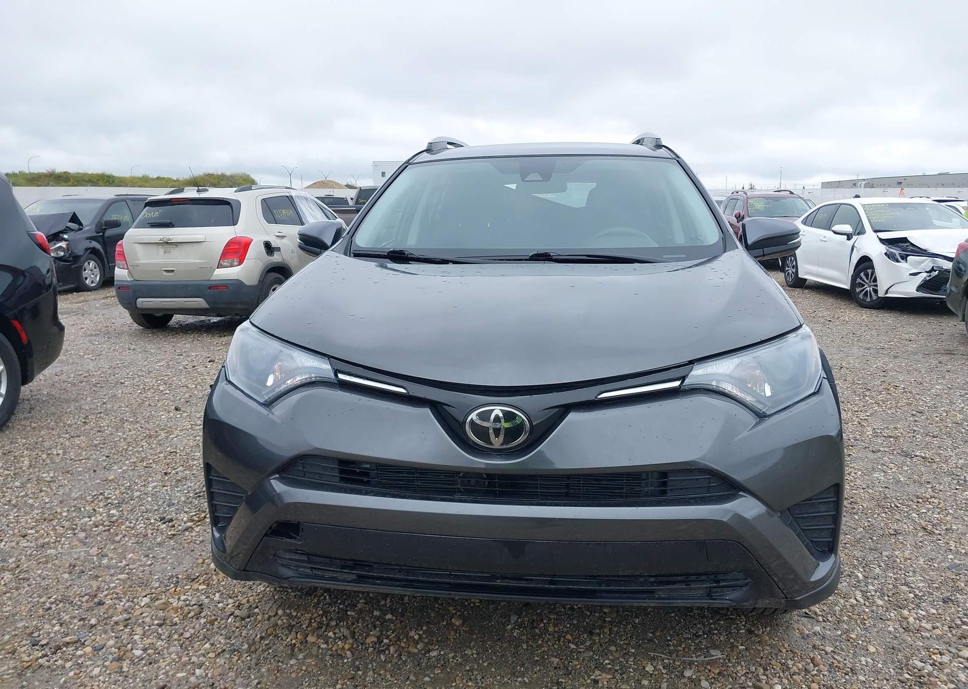 2018 TOYOTA RAV4 LE