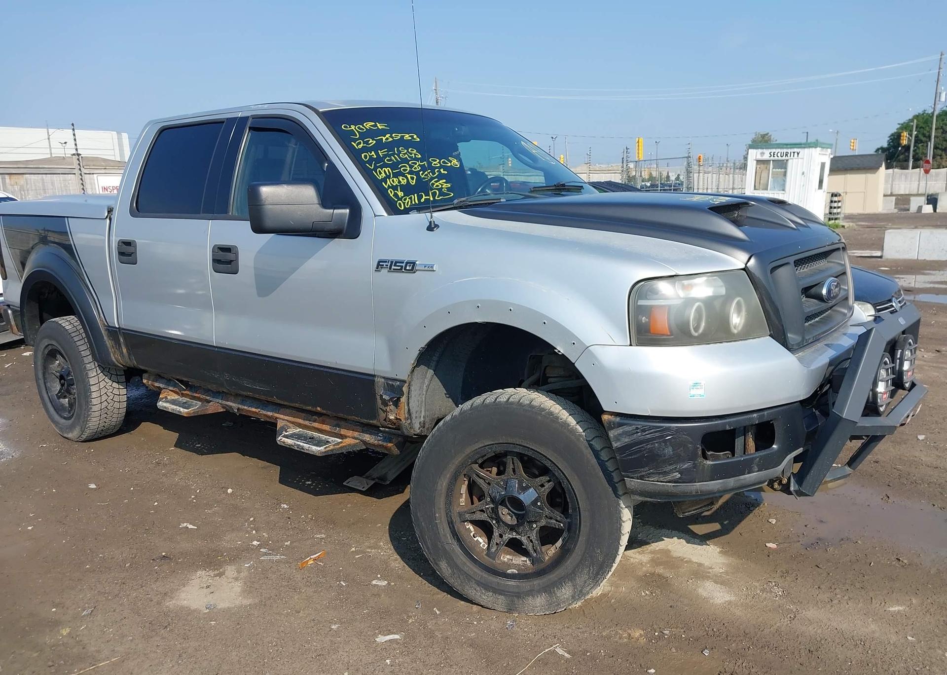 2004 FORD F-150 FX4