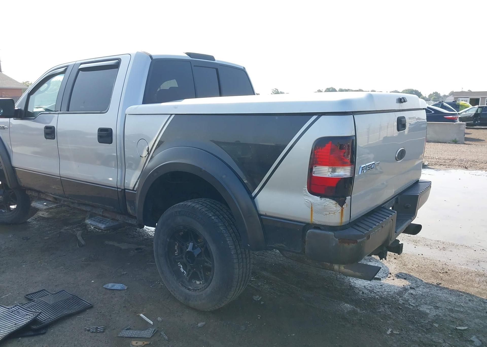2004 FORD F-150 FX4