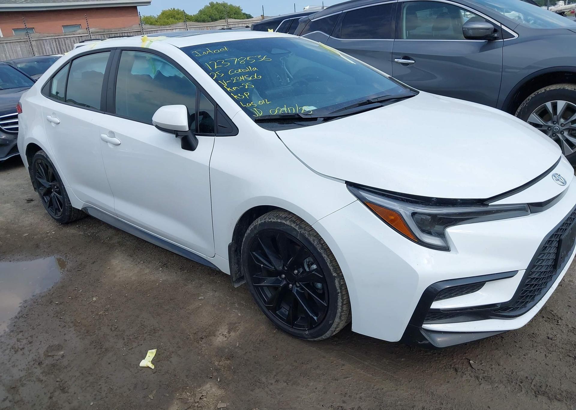 2025 TOYOTA COROLLA SE